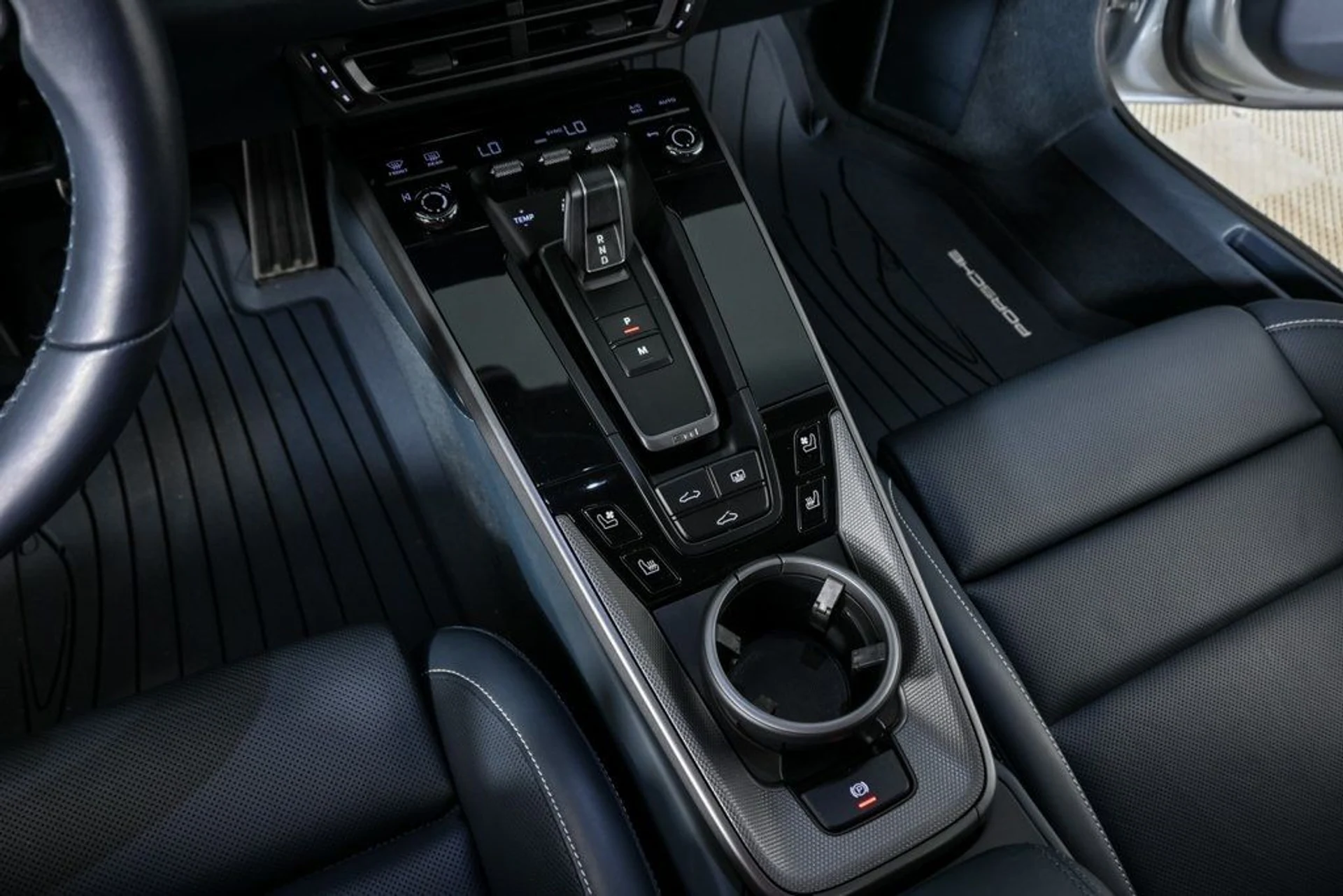 mph017_1848631309_b1f69afd83bafb6512265f692a2b3c71_83adf2e886