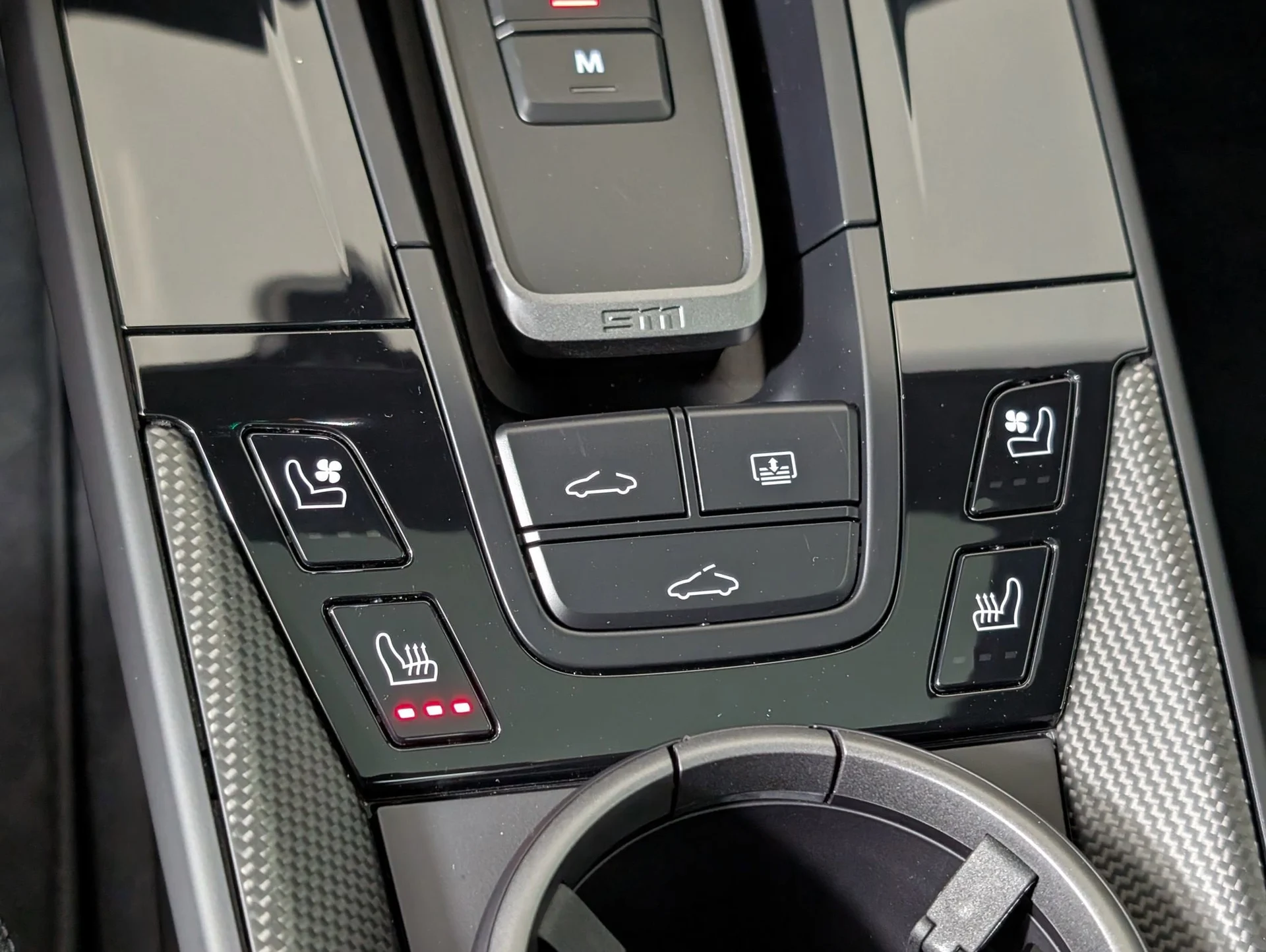 mph017_1853001746_64ee6a710525e653f6cd977459444a3fx_cec0c3ec62