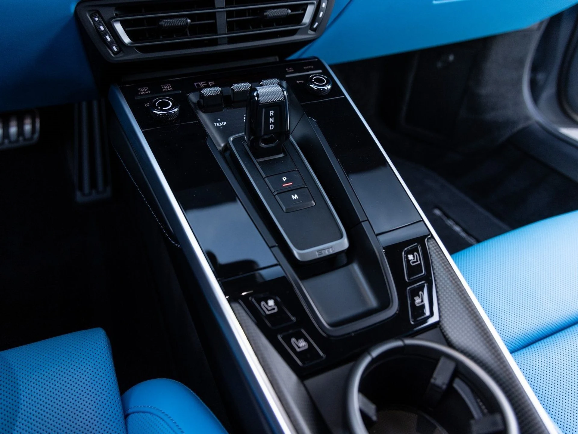 mph017_1857697465_18_8ae93e043d