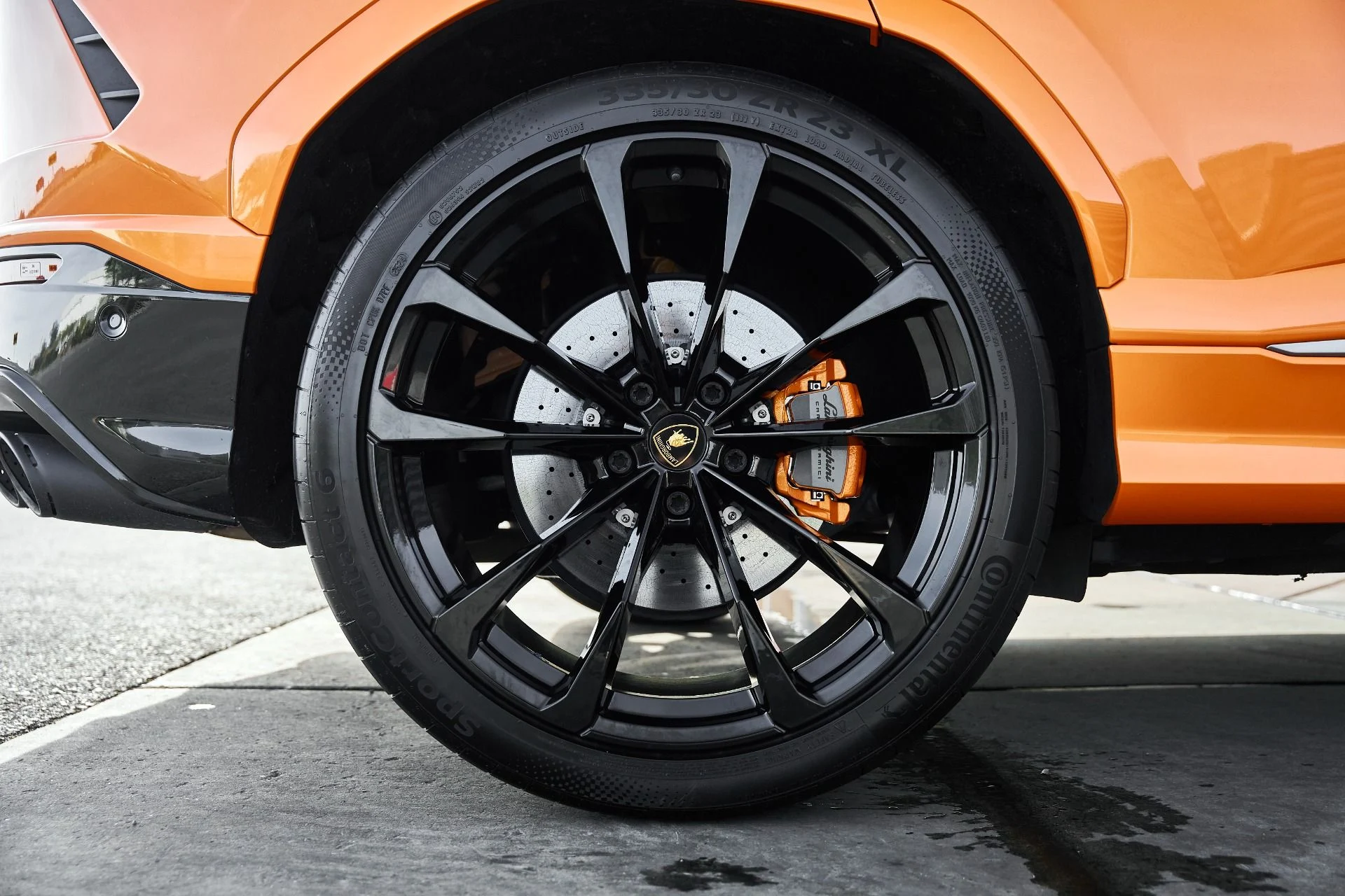 mph017_1866661878_Used_2022_Lamborghini_Urus_1766457354_ed154f1f87