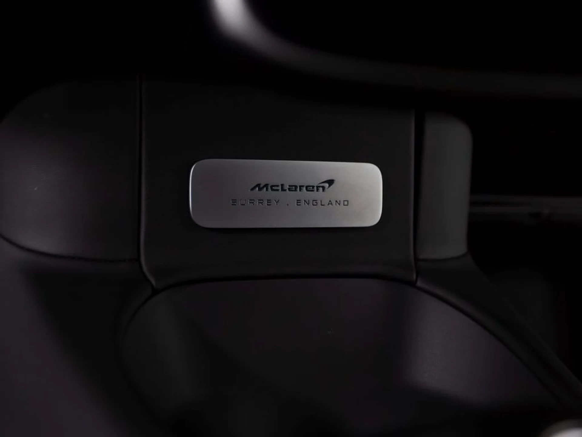 mph017_186847230_01ff9922f91103b9983ac1f439d3cc28x_037b2c34b3