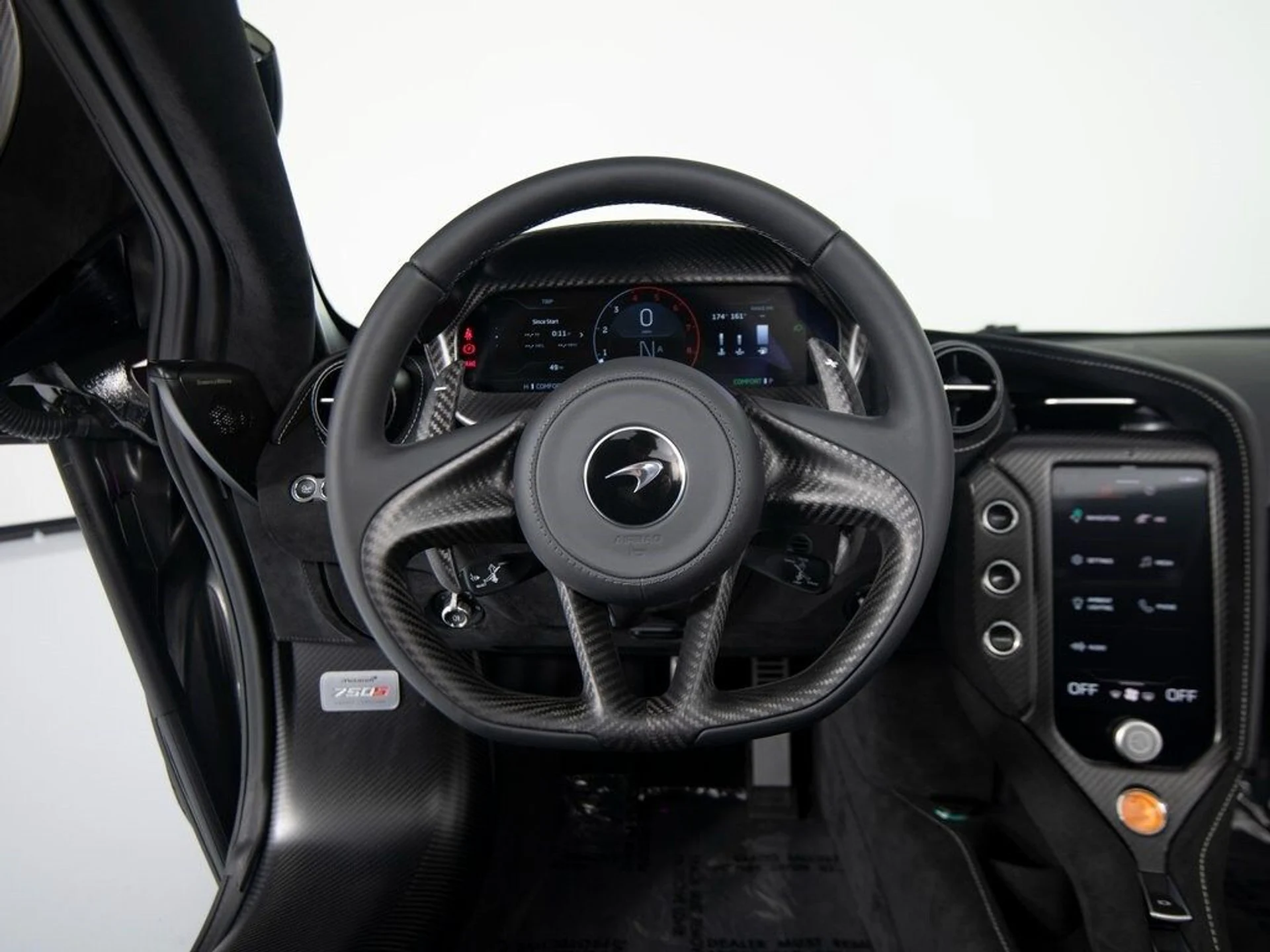 mph017_1868863501_ca0da17aa5dddff50dba0882446c55bax_4422dc1d6e