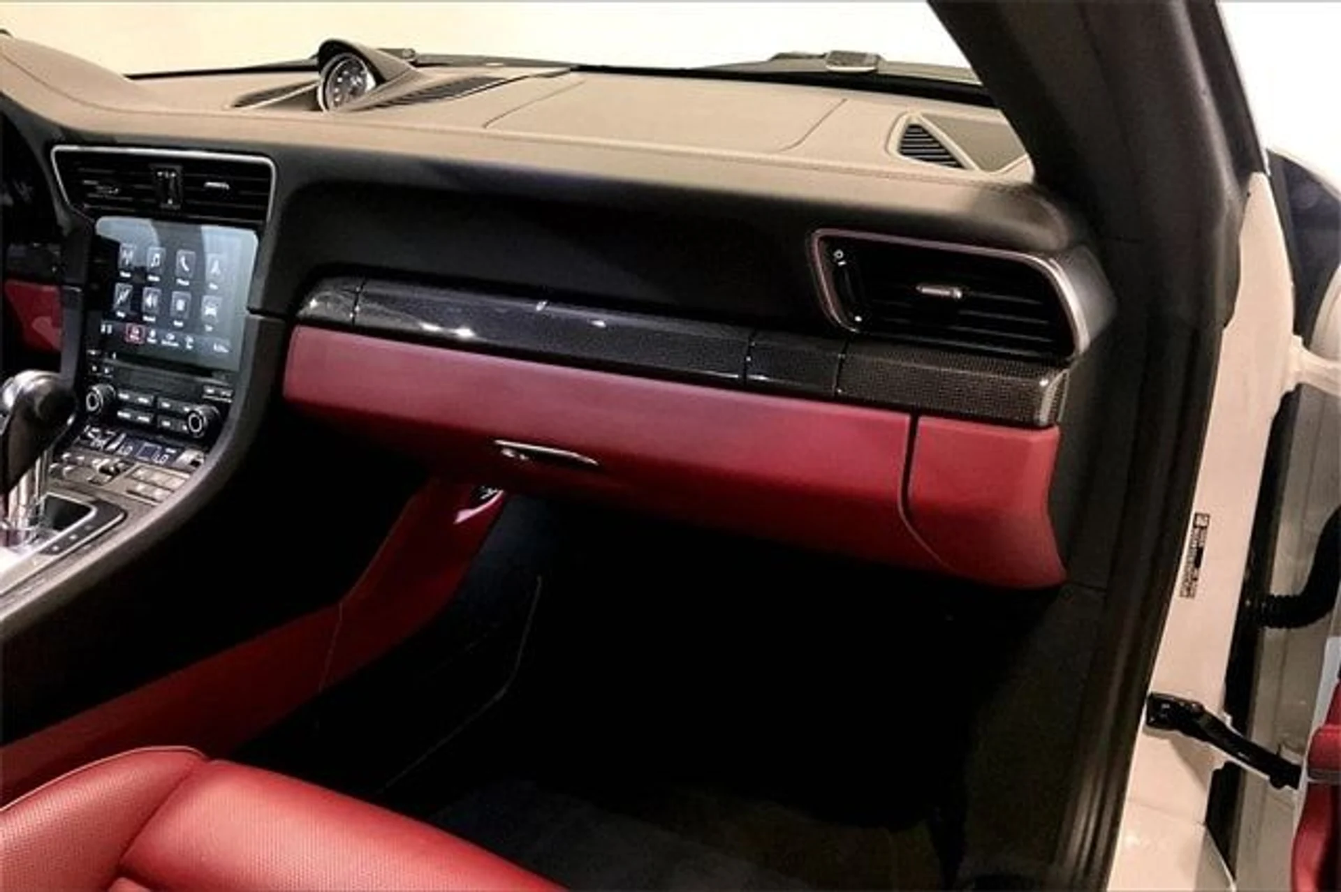 mph017_1869699817_a886165e971128115903b9a32564e893x_efbec888f0