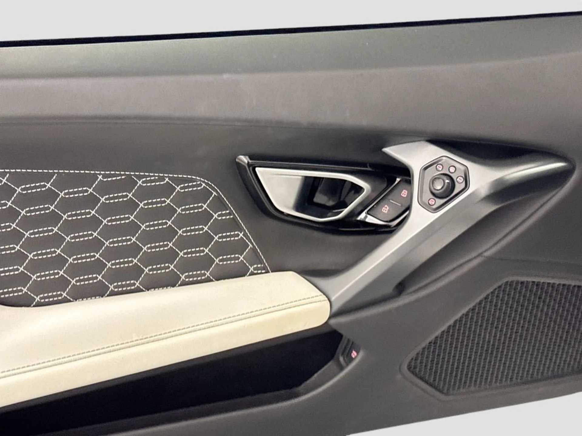 mph017_1879765980_633dda9c1ae2881e4d43cf3f2302e2e3_156605e08b