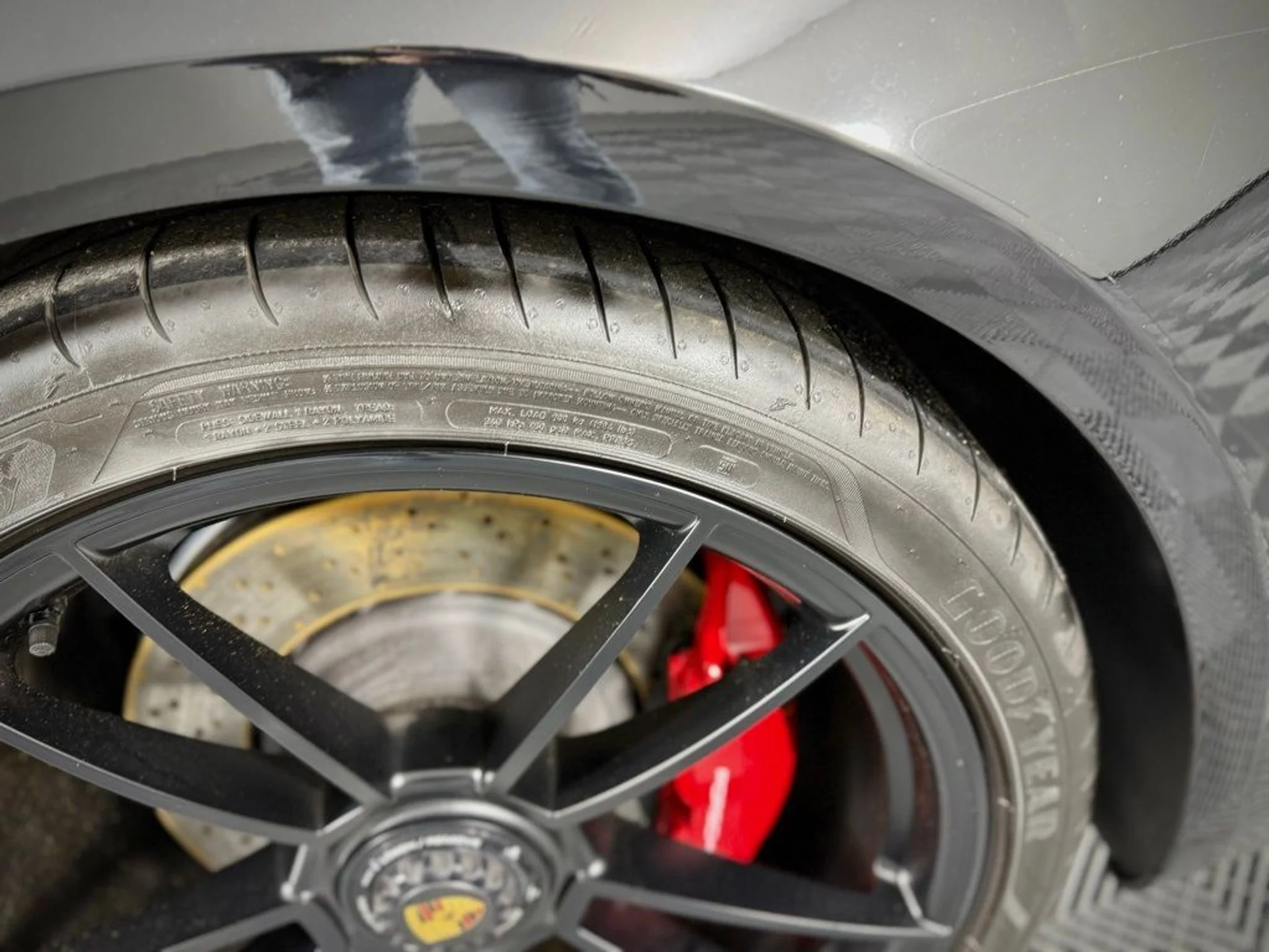 mph017_188005512_5e3b0fdb2075d32edda63fc8cfbf715a_e369006258