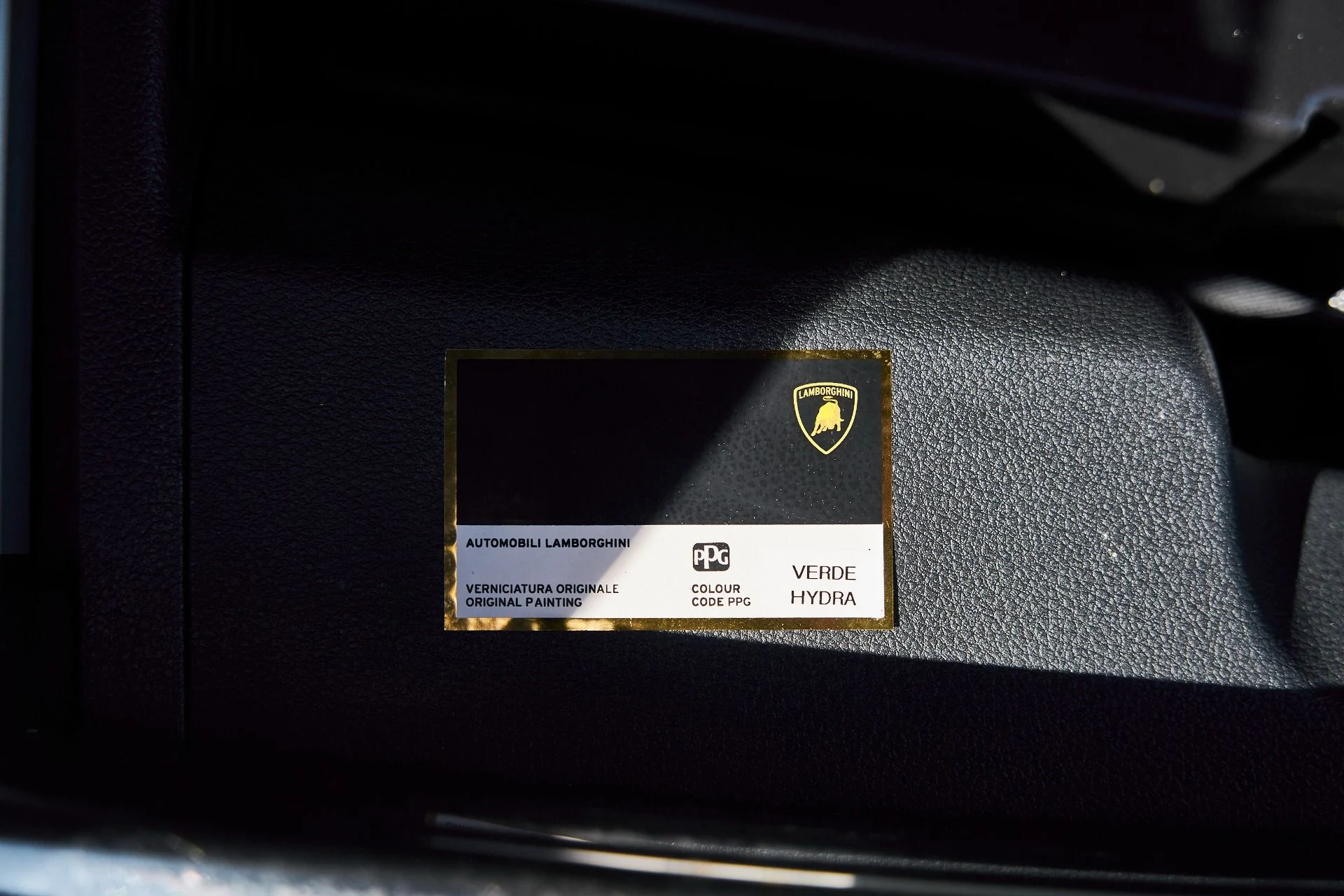 mph017_1882403684_Used_2023_Lamborghini_Urus_S_1771891282_4796609189