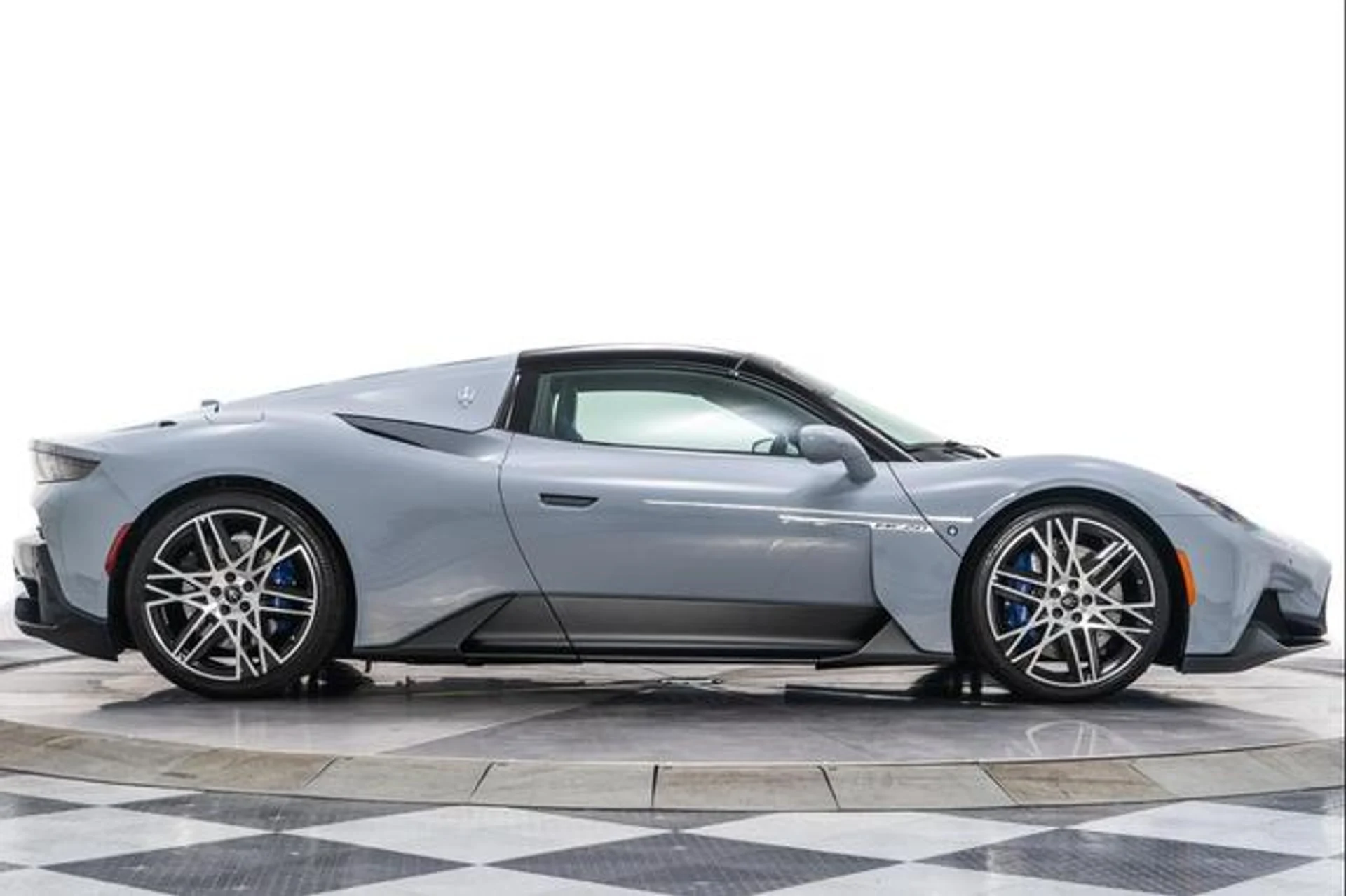 mph017_1884961737_u_N5f_L4hk_Qv_MWHYK_g_d_O9_L_Hgrc_c32b7f2674