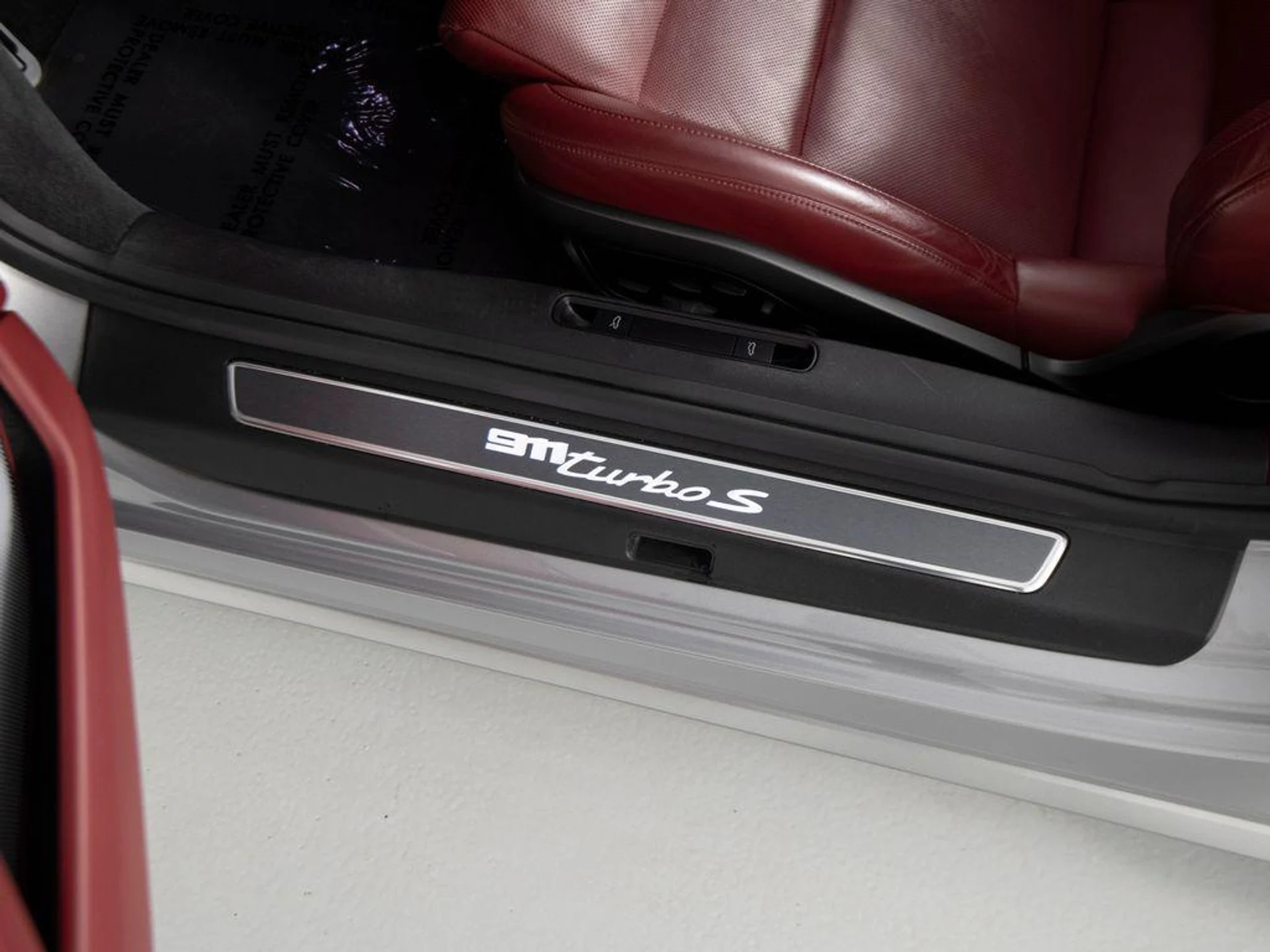 mph017_1888824403_R5f2_ZA_6js_Gqpvk9lr_UN_Rh_Elzd_AE_df989d36ff