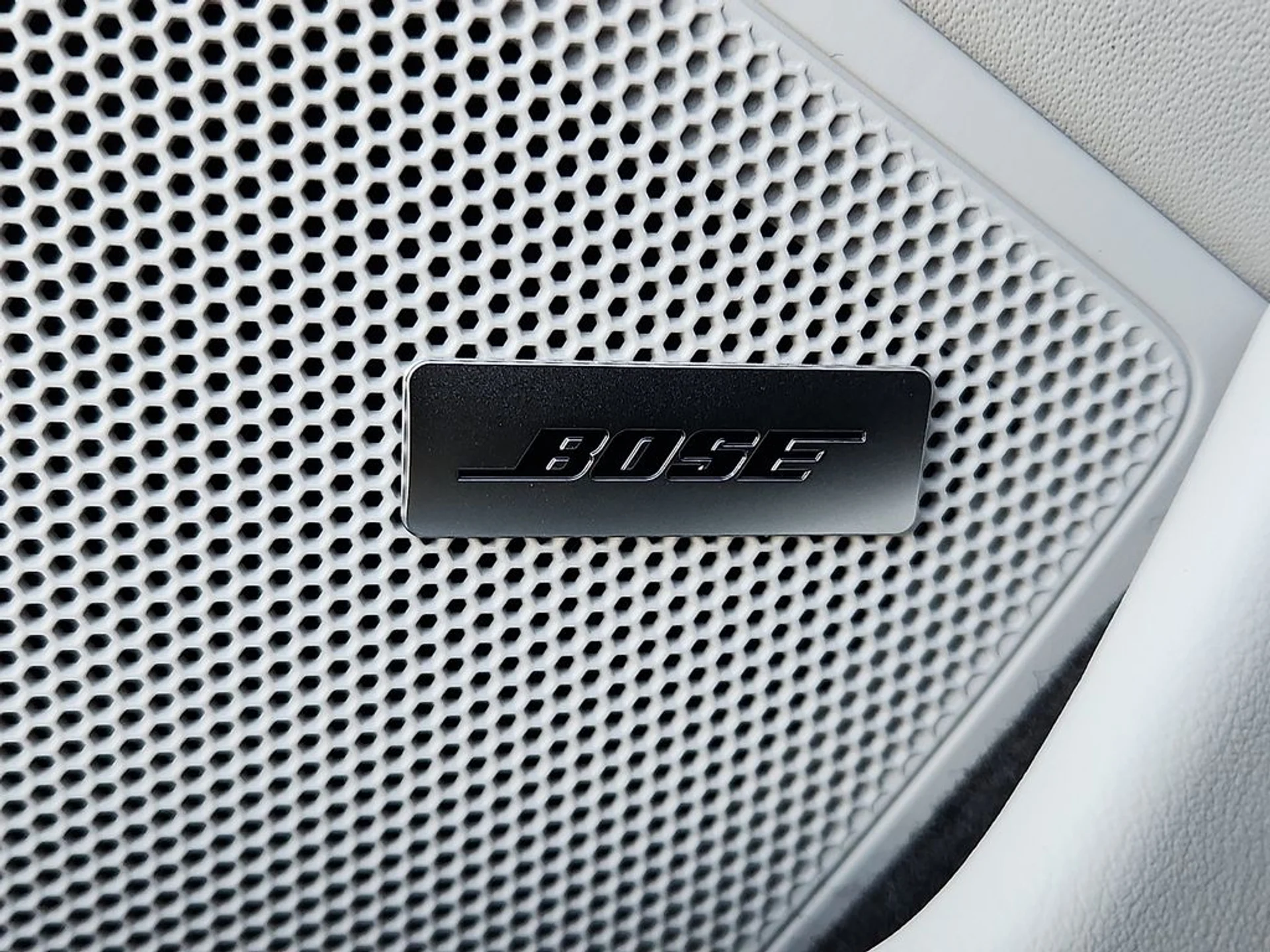 mph017_1891489607_4d5a9e9cd5a1fae1b01f6f7f50d4ae2cx_8ba85b0e86