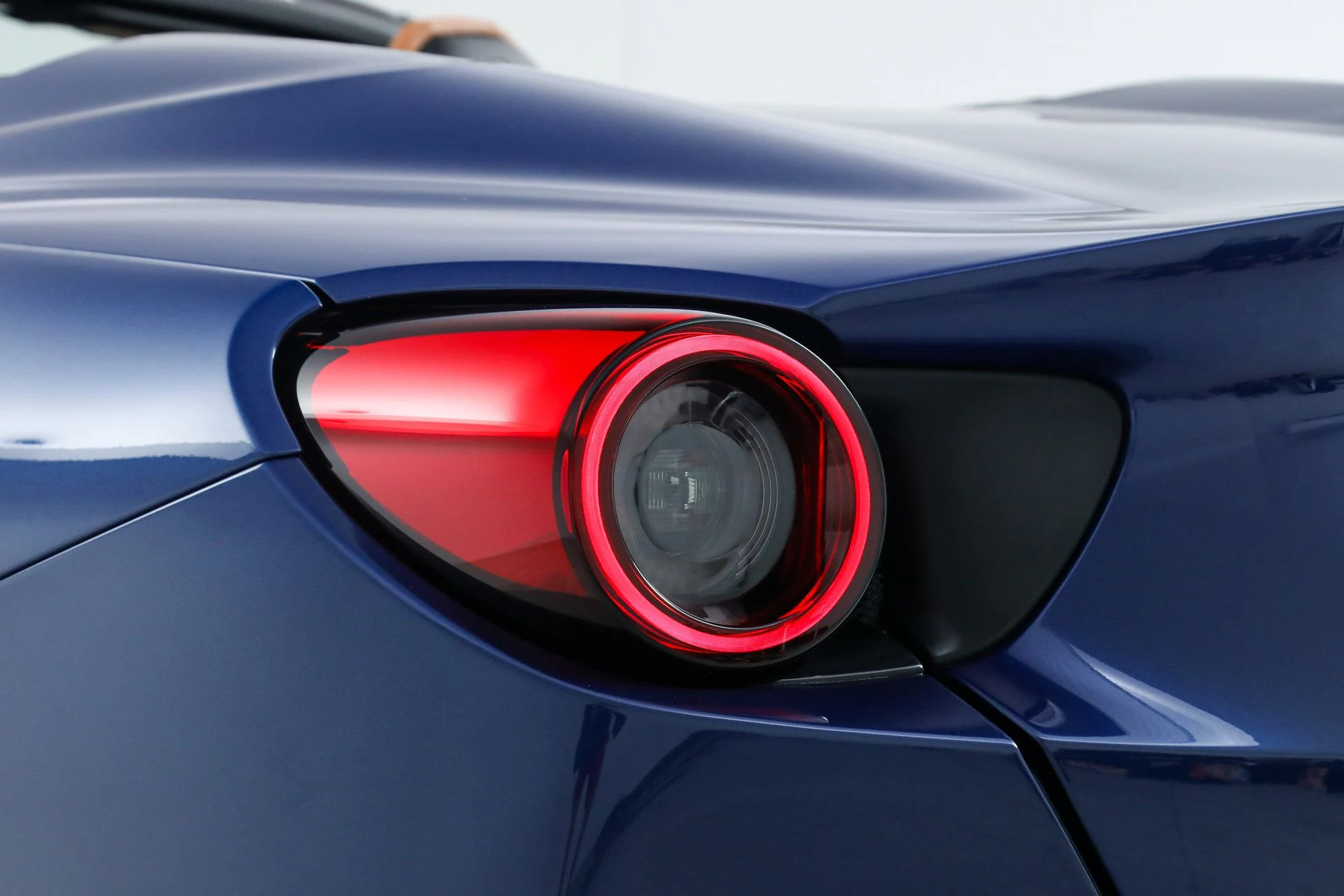 mph017_1891863143_0850c921d40e79afc3d10cd52ac13067_7bae0554f1