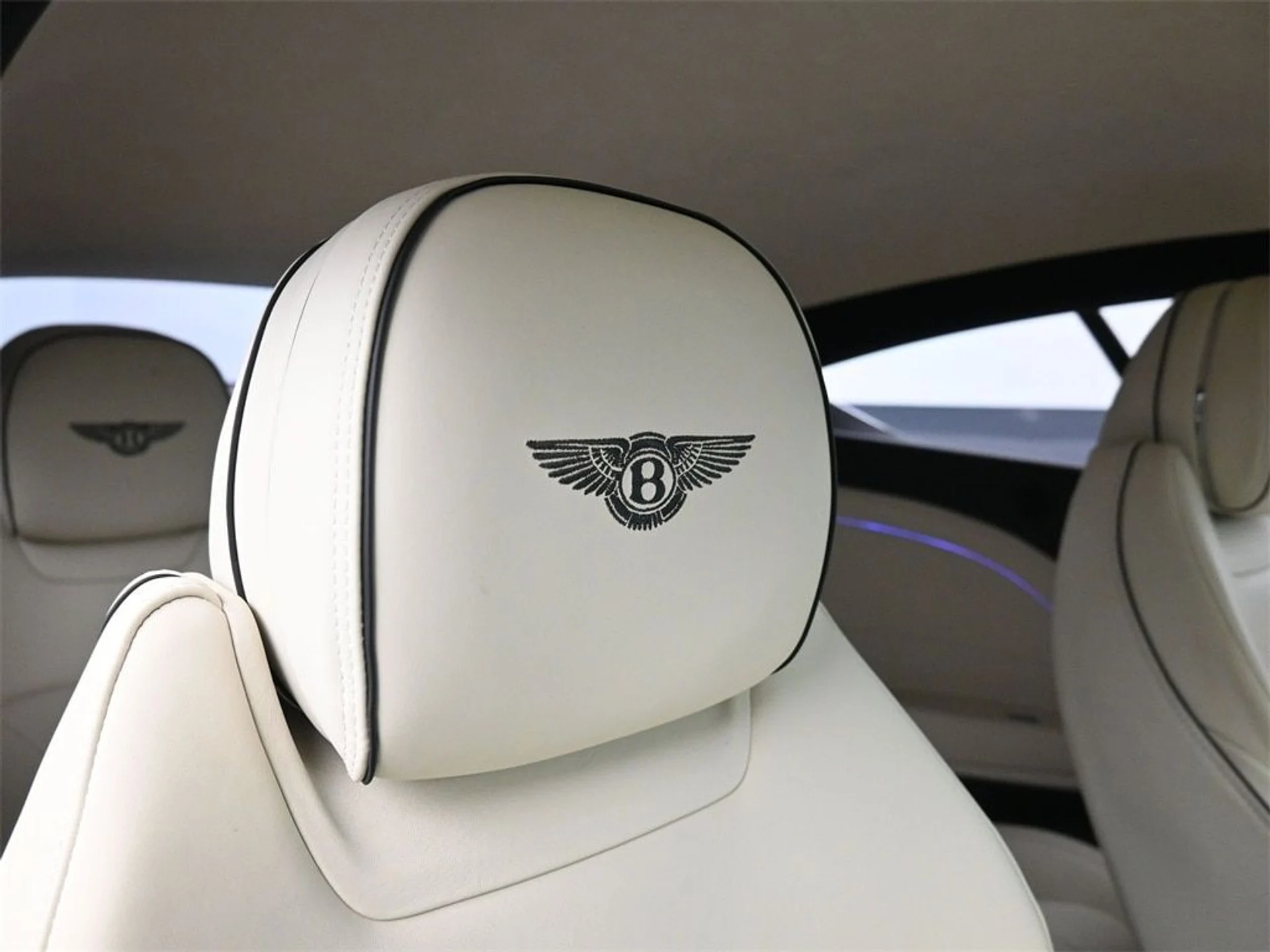 mph017_1894286447_df738466f7a45cb93f81c9f8decae64fx_f7e6dc5e64