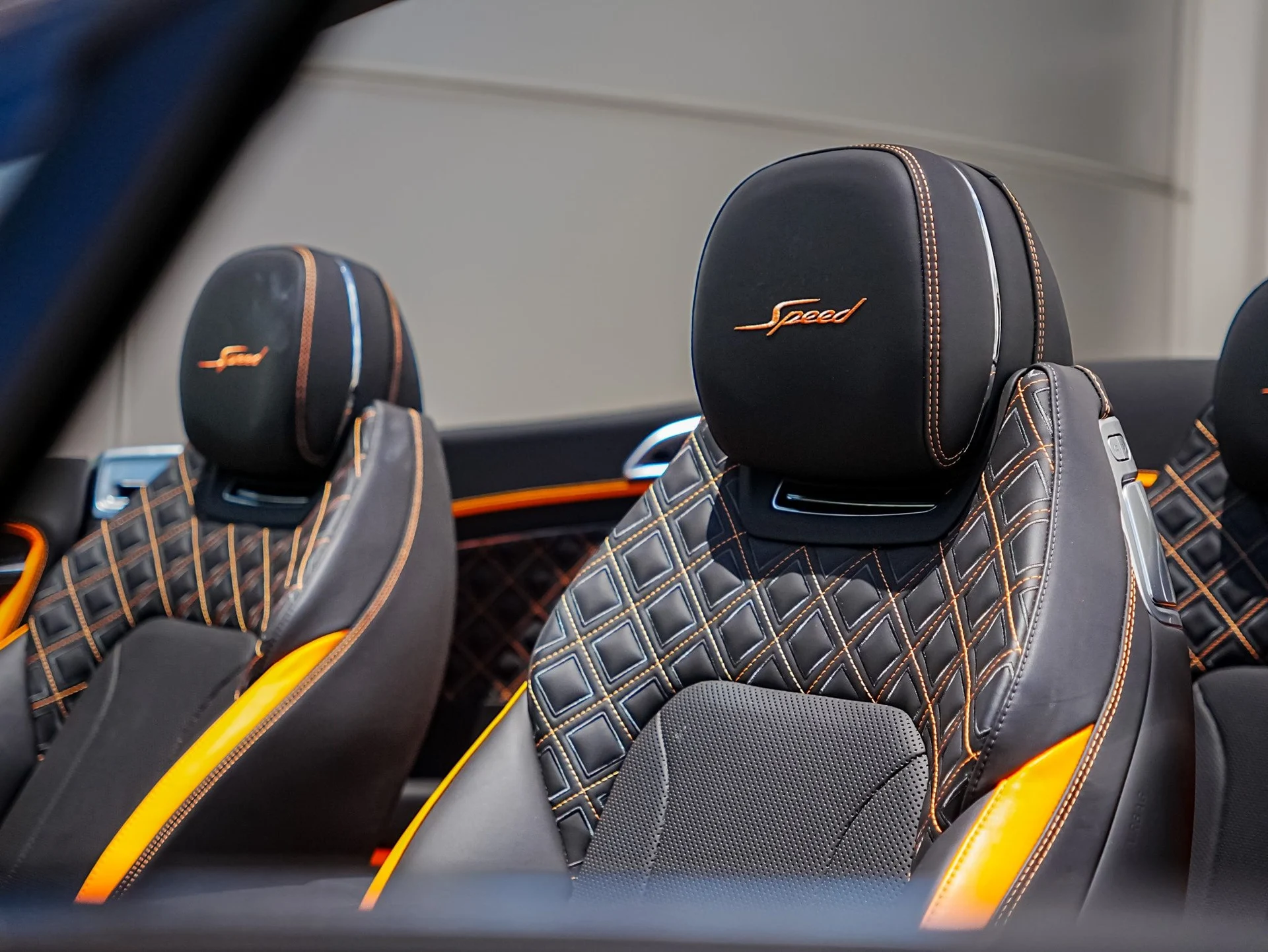 mph017_1896039332_Hi_Tech_Luxury_Imports_LLC_SCBDT_4_ZG_2_PC_008421_image_17_89d07a415d