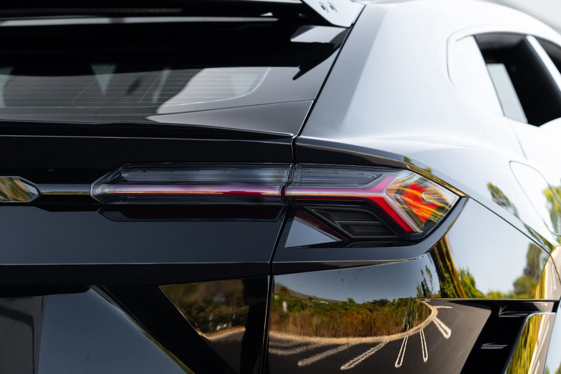 mph017_189931242_Used_2024_Lamborghini_Urus_Performante_1770940170_ecb953eb20