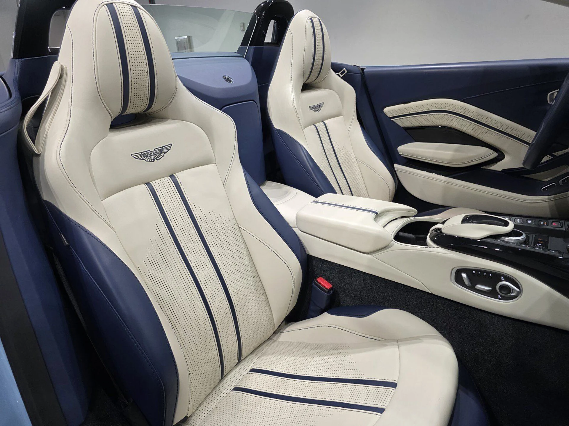 mph017_1908227880_6be01b8b8756054acee2517260971dbe_7dc41f277f