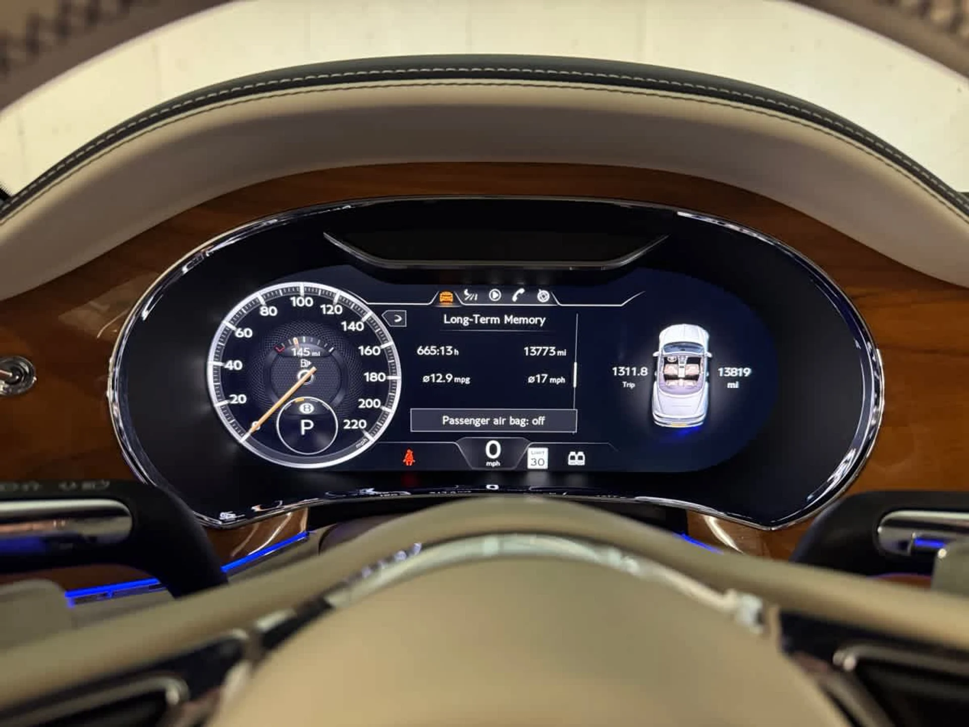 mph017_1912815642_268fc20860c41390f6f82b7daf36f002x_2d764574af