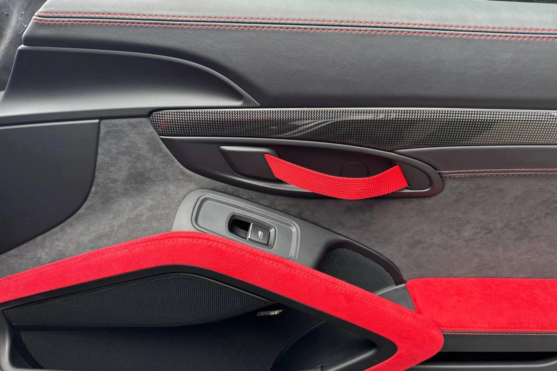 mph017_1913709840_1280_358c5143a4