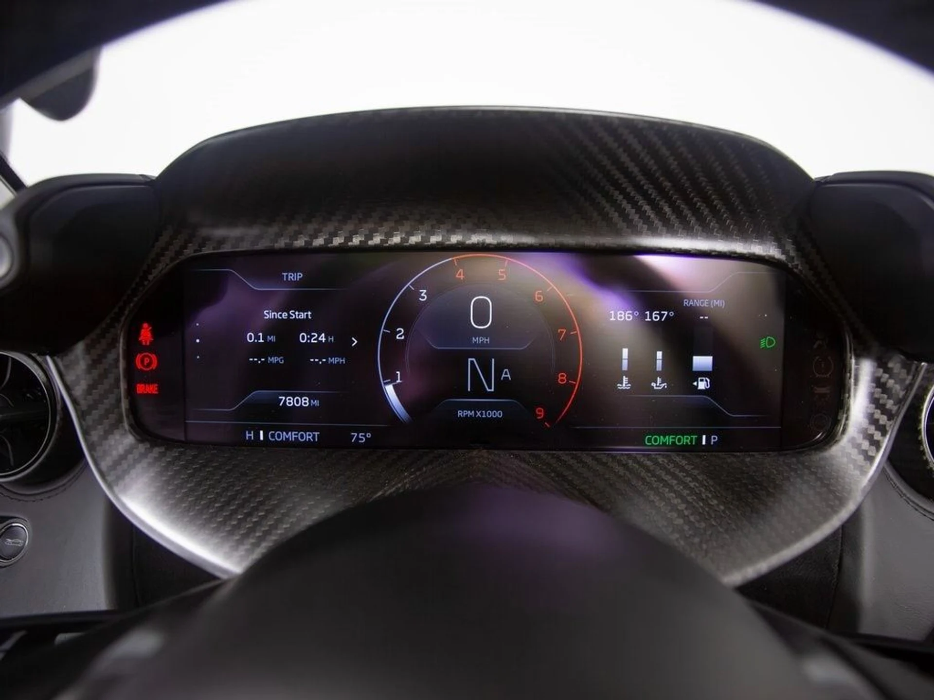 mph017_1914965452_255c8c9b1820aa4e7b6b6de2d8c88735x_ee31c6419d