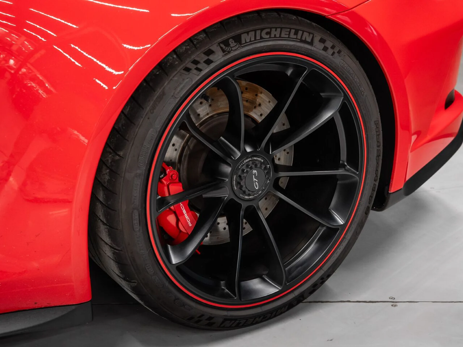 mph017_19254288_porsche_911_2018_6eadececce