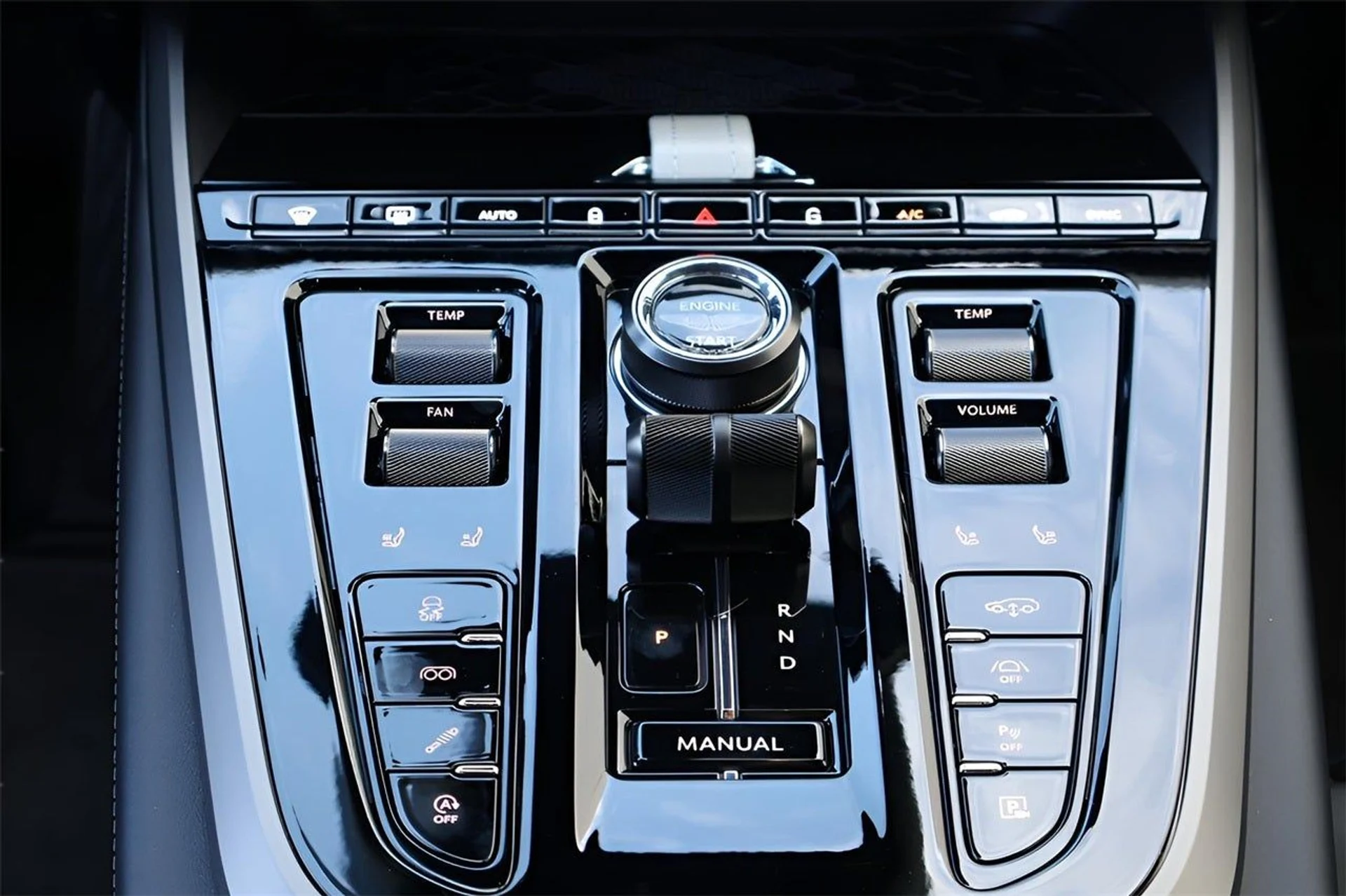 mph017_1941399770_18_3b50963b2f