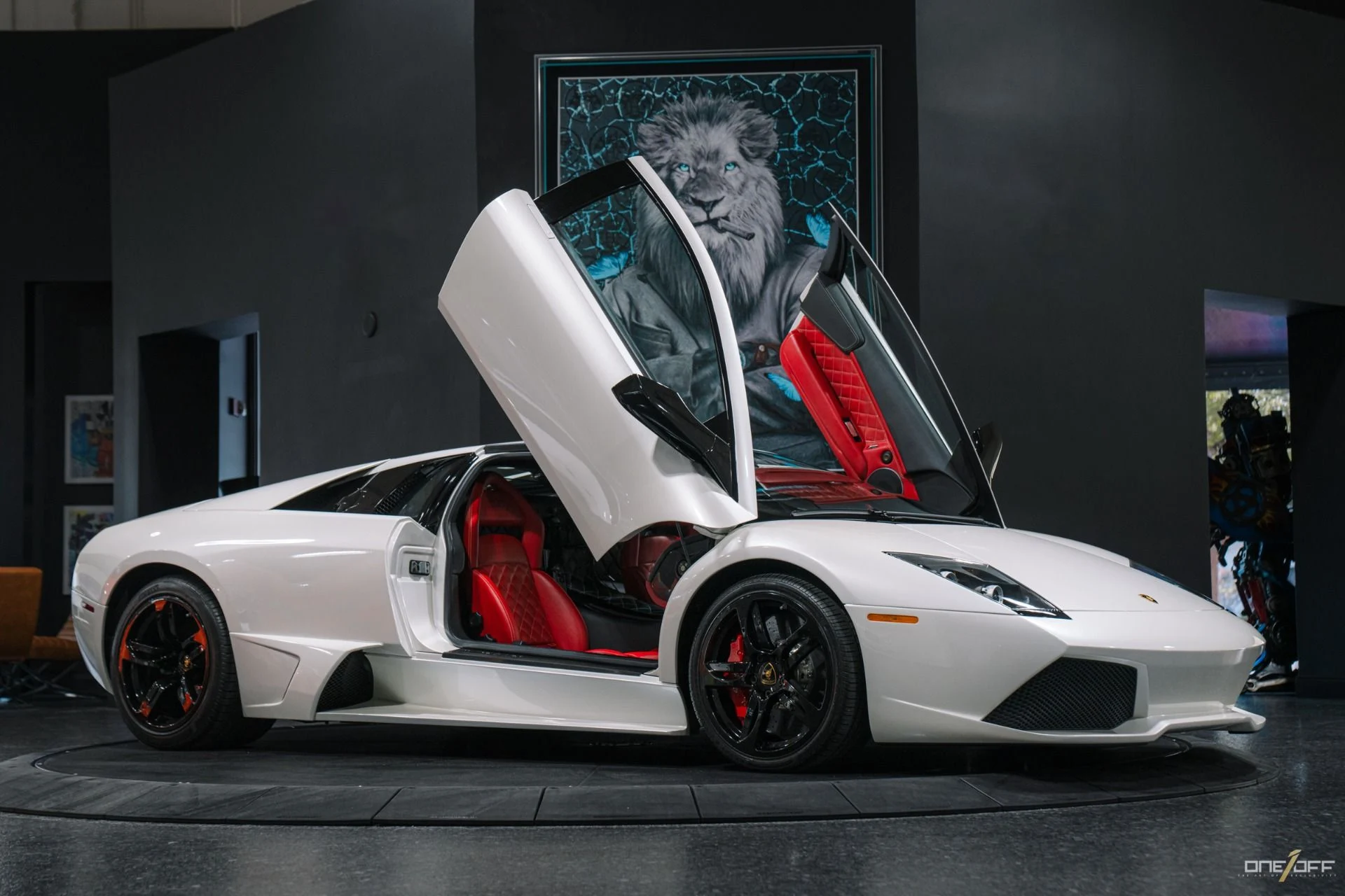 mph017_1948050315_Used_2009_Lamborghini_Murcielago_LP_640_in_Balloon_White_over_Red_Interior_w_Front_Lift_1754600274_31bc8b7aa9