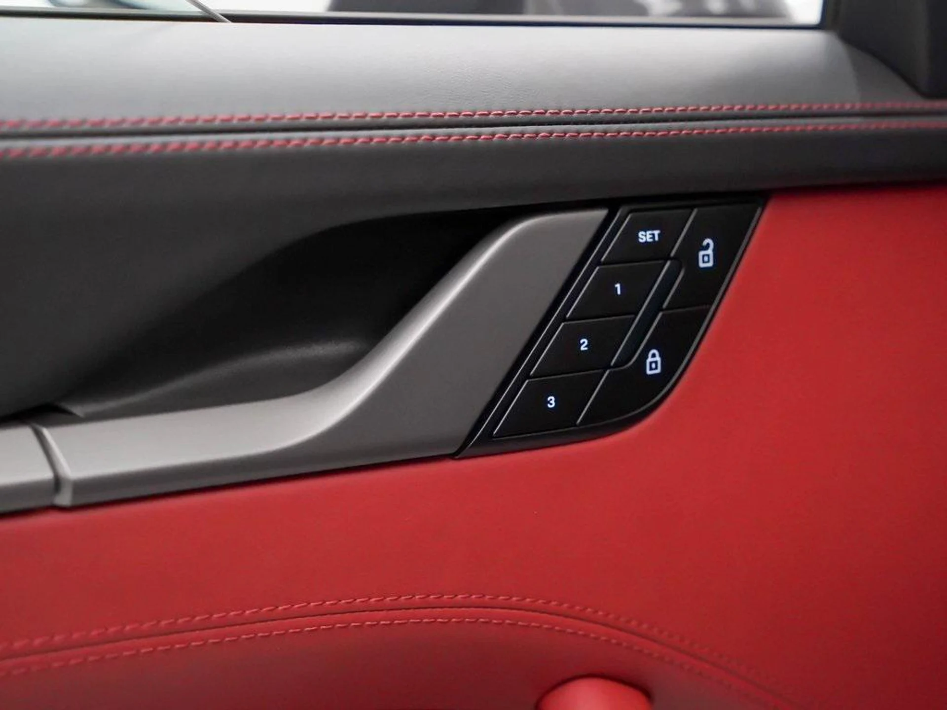 mph017_195223782_D_Al_JT_Zm1s_Wl_Xf_X_Pf_H9kg_Y1g_Br8_Y_5f47bc6796