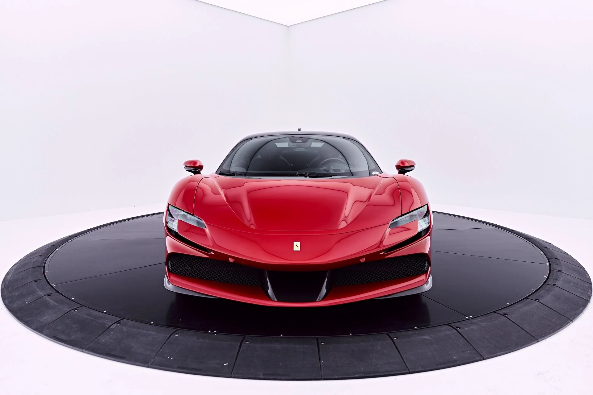 mph017_1955154639_Used_2021_Ferrari_SF_90_Stradale_Base_1782197755_1bbe07ce12
