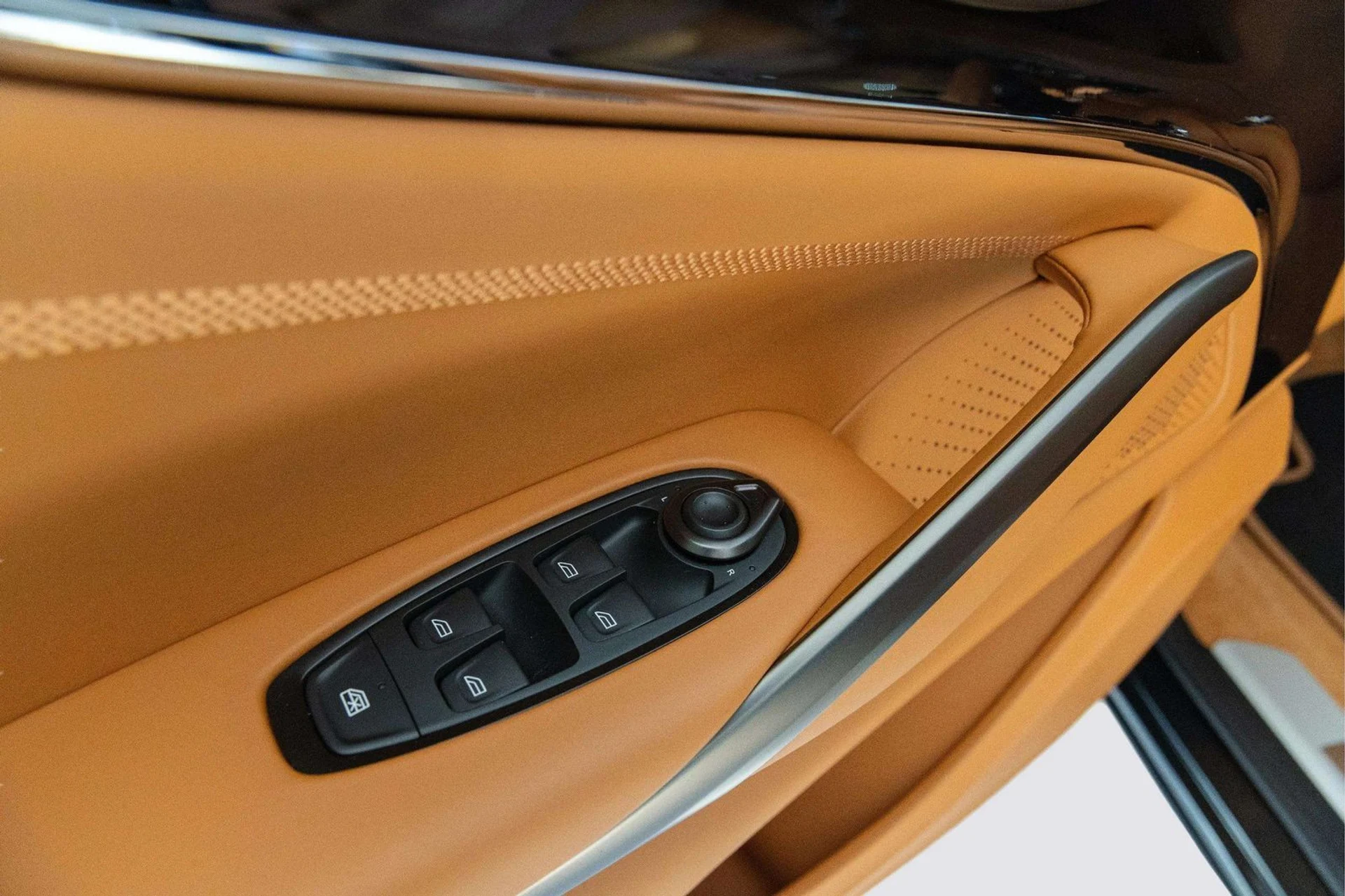 mph017_1965695042_cf879df6_cc4f_42d9_98b5_47bdfdcc106a_8877bfc9db