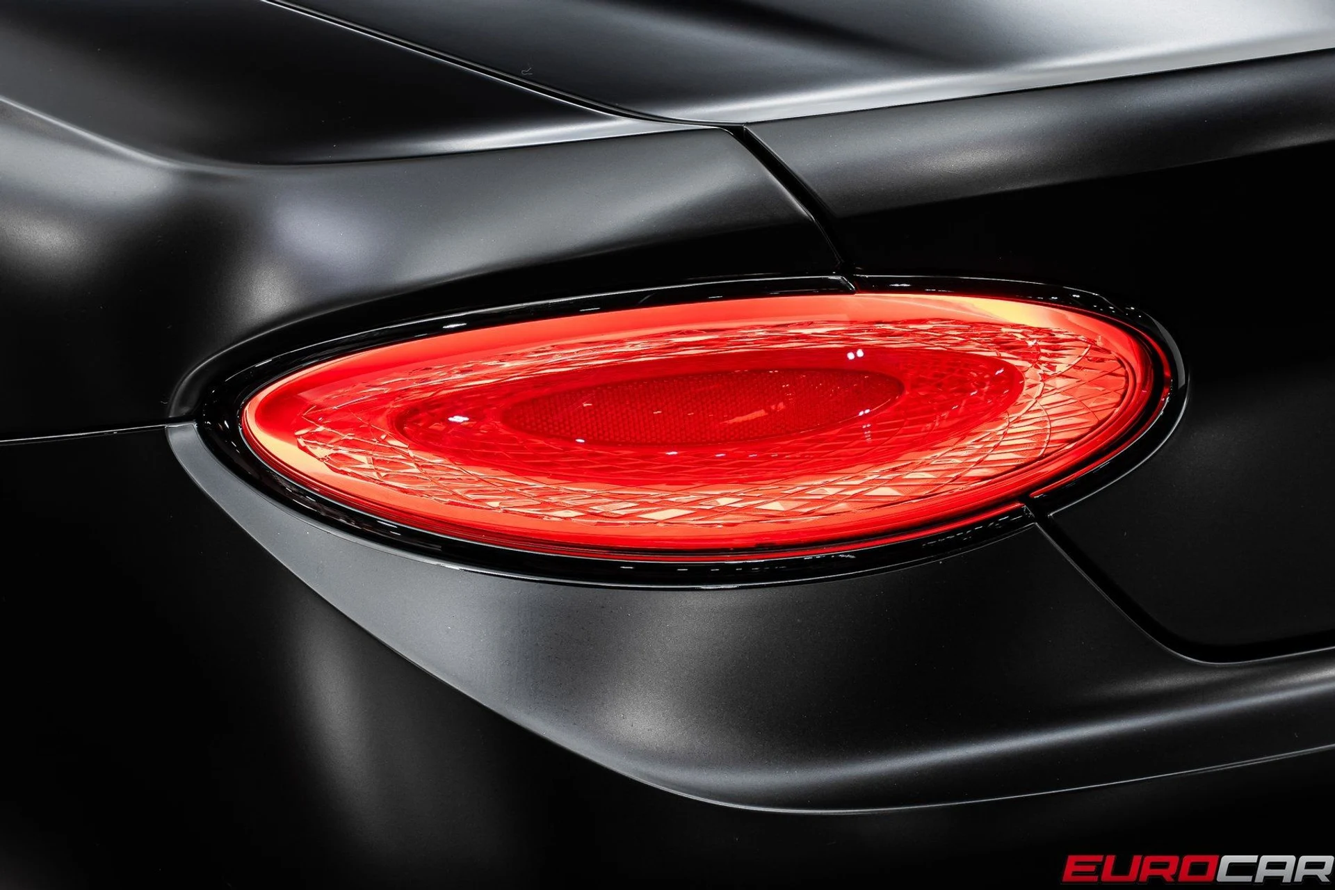 mph017_196628850_image_18_51ae955d6f