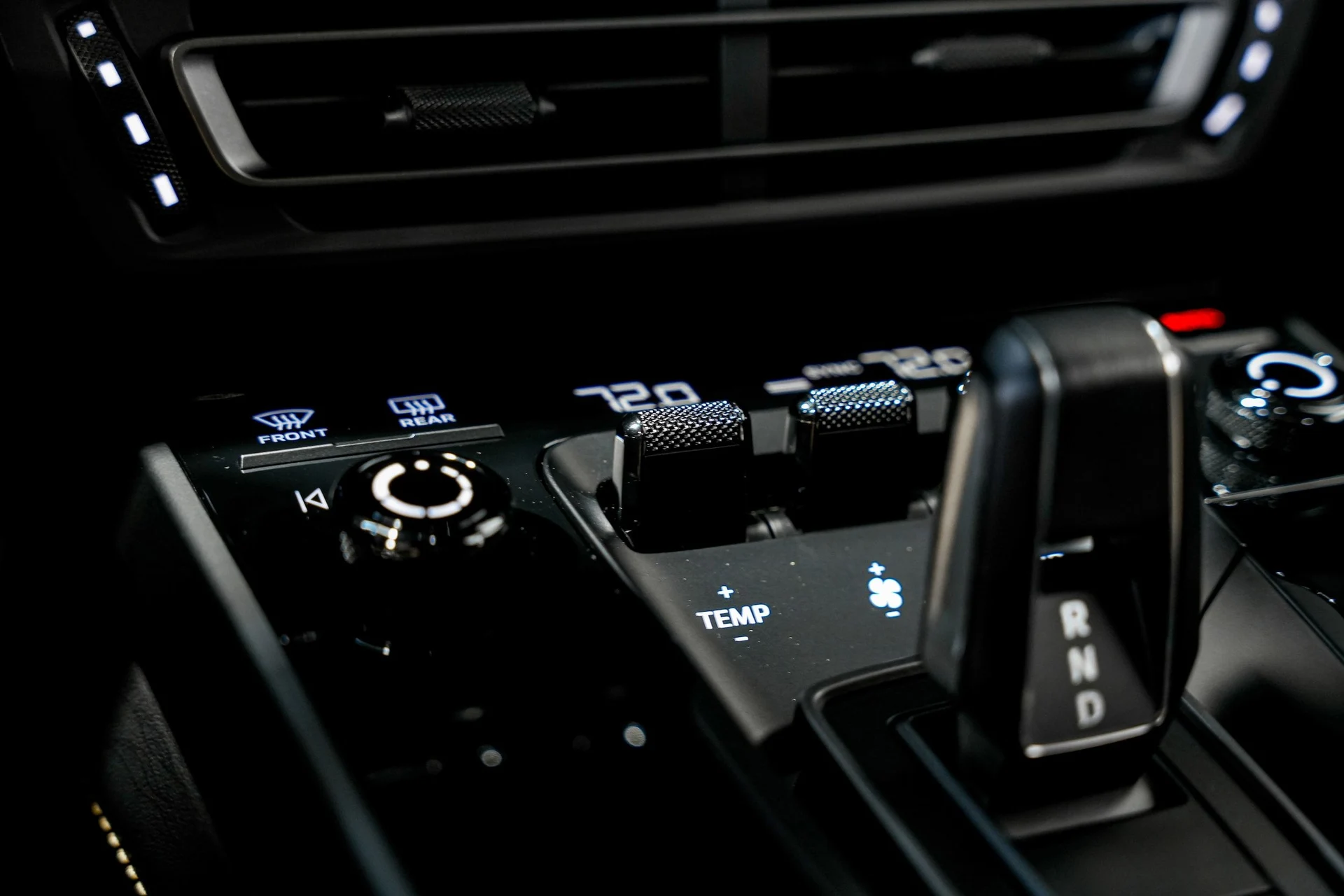 mph017_1979658229_fe4852f7f33cf93686f6d32848ac418ex_dd1228e359