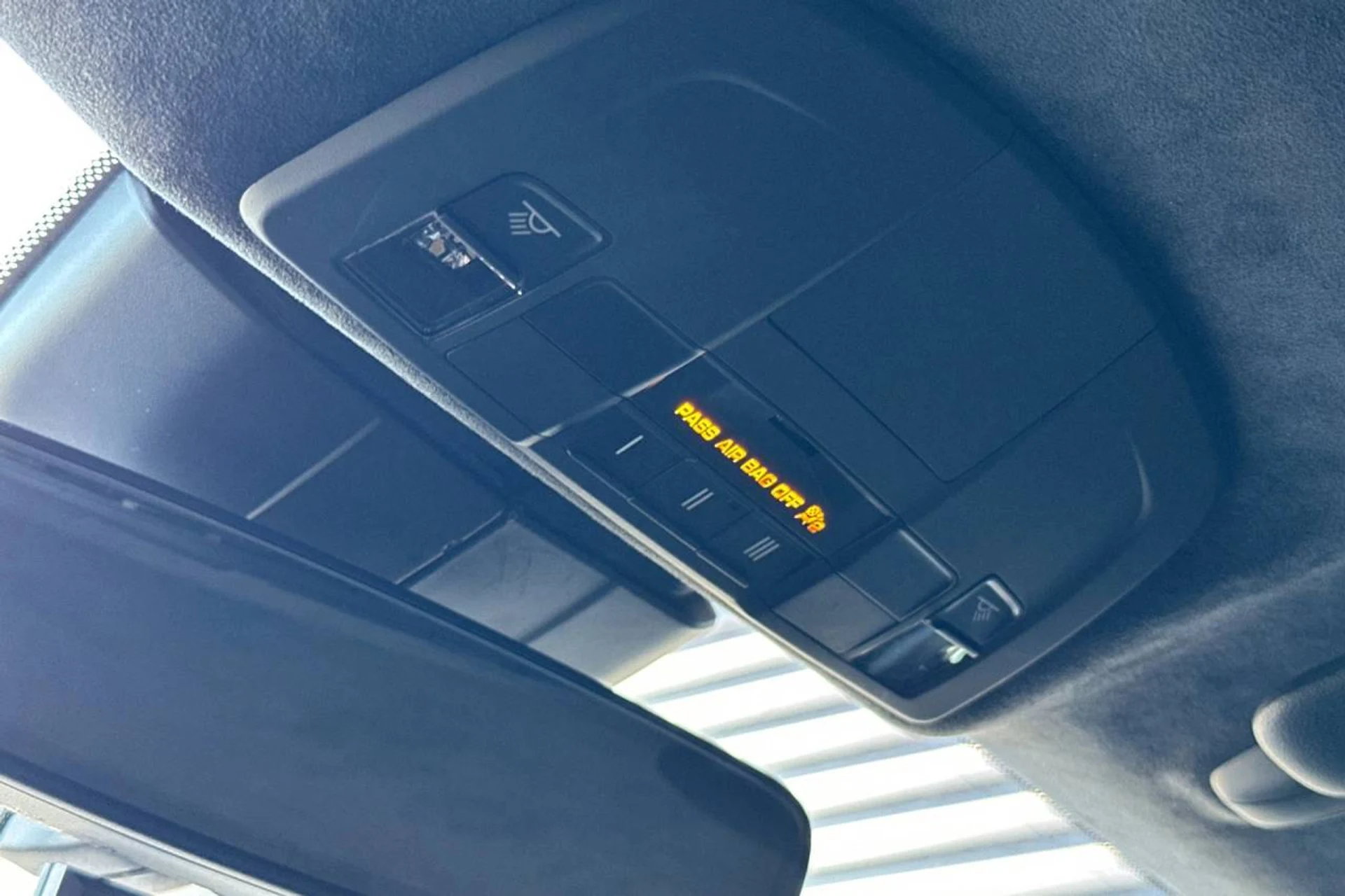 mph017_198508084_1280_d408d6cb6b