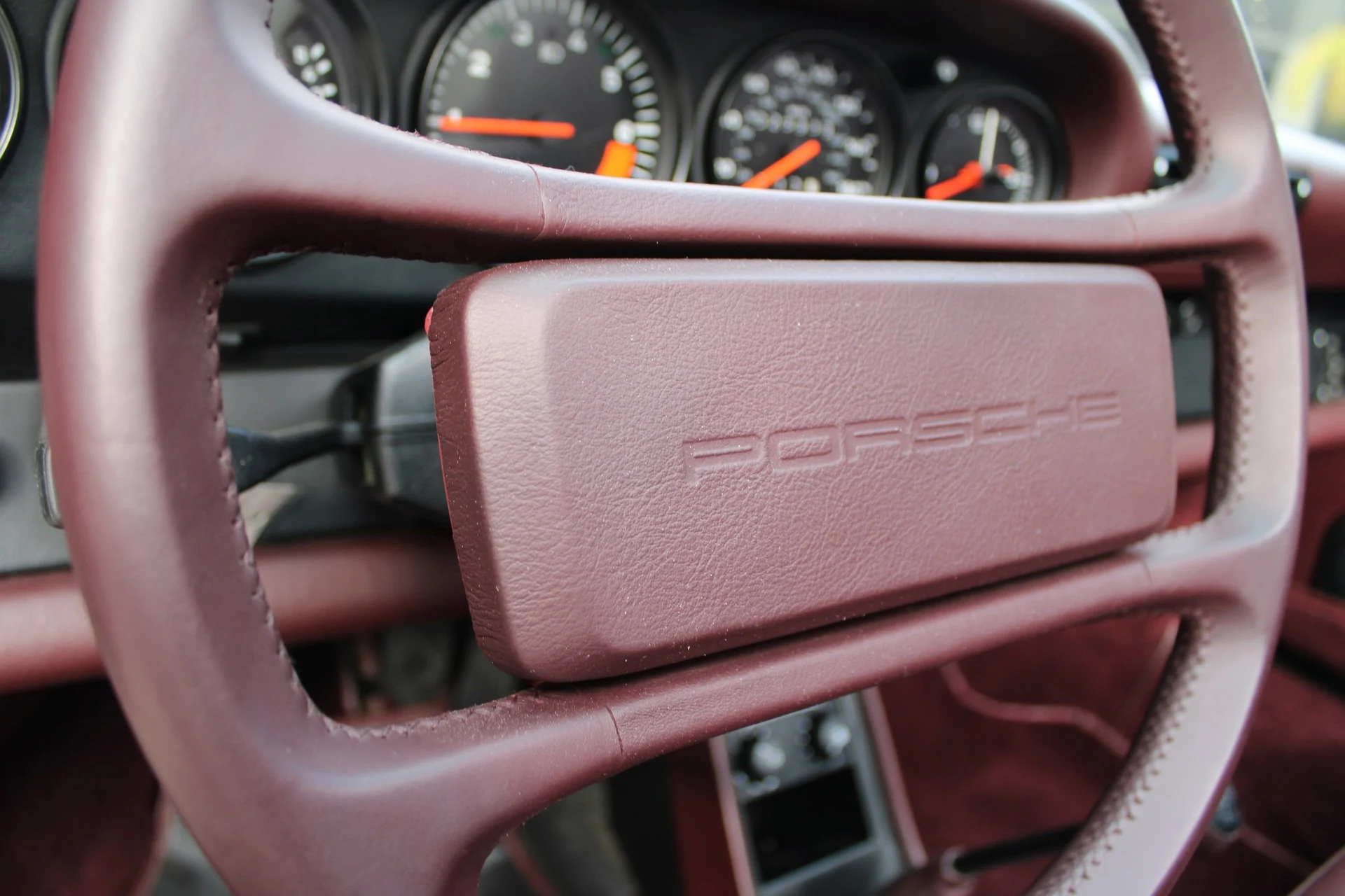 mph017_1985359557_d3d9389ea277f67a0159d73875e9d240x_30047dd054