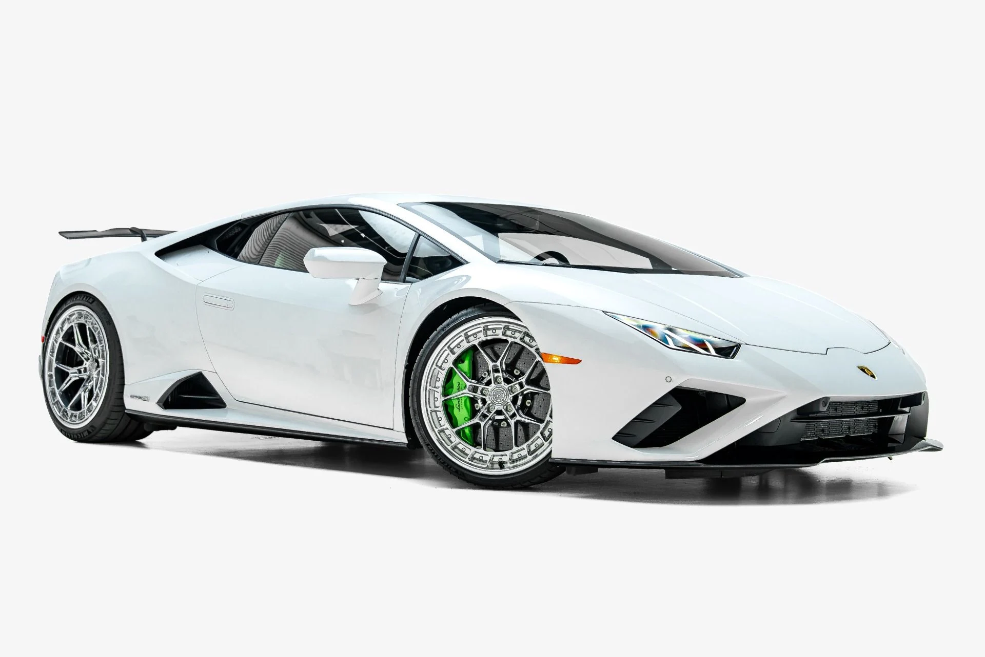 mph017_1987477813_Used_2021_Lamborghini_Huracan_VF_Supercharged_EVO_1789669125_1a65f439b7