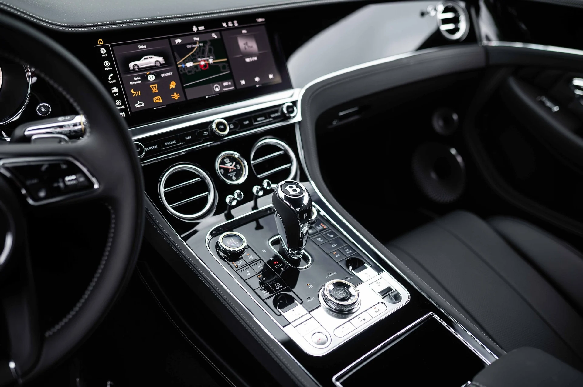 mph017_1990084539_9141b131e2a64233a548cff501f8b124_53977654a2