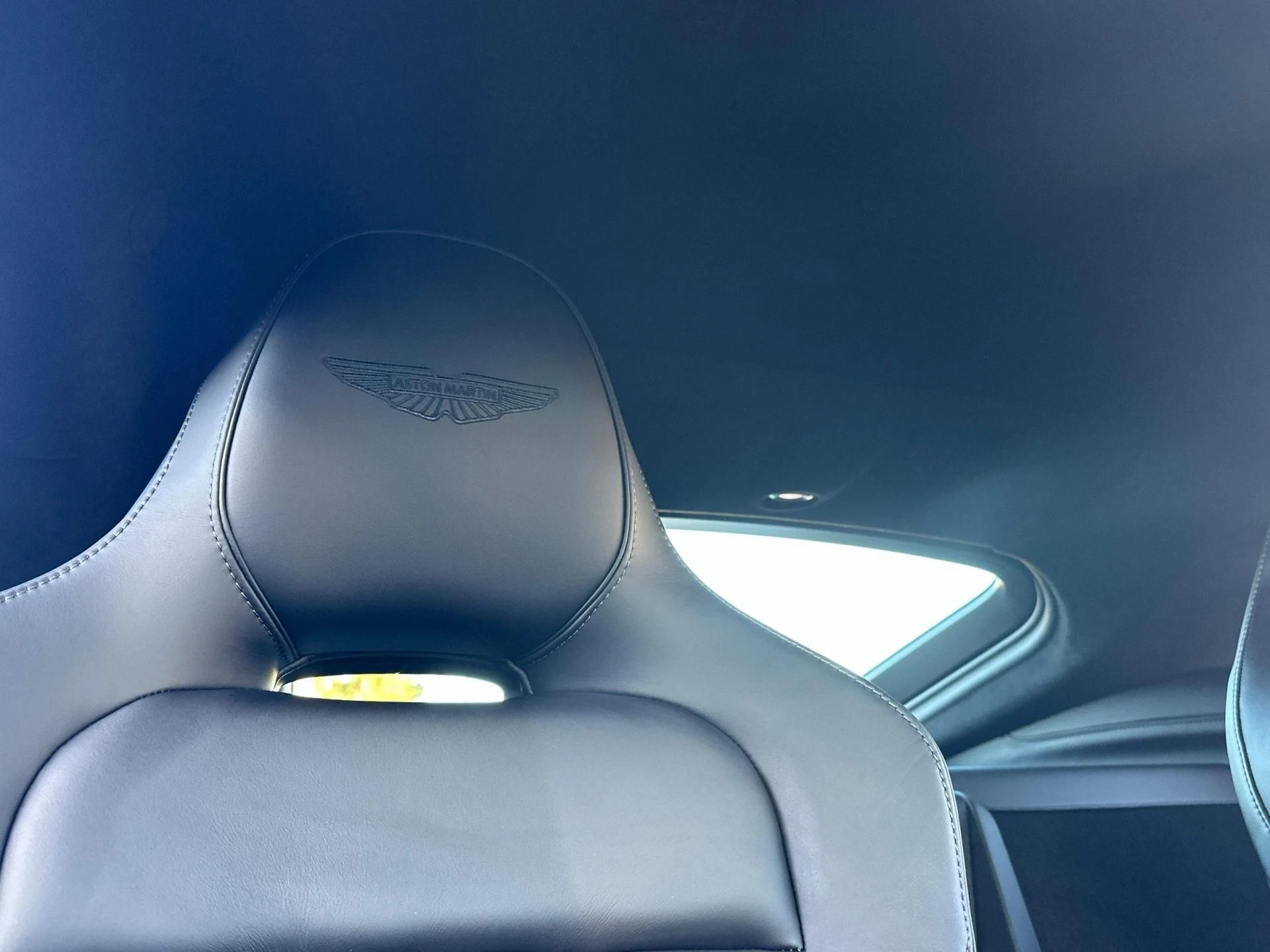 mph017_1990474215_New_2026_Aston_Martin_Vantage_Coupe_1764169812_cad6168a5b