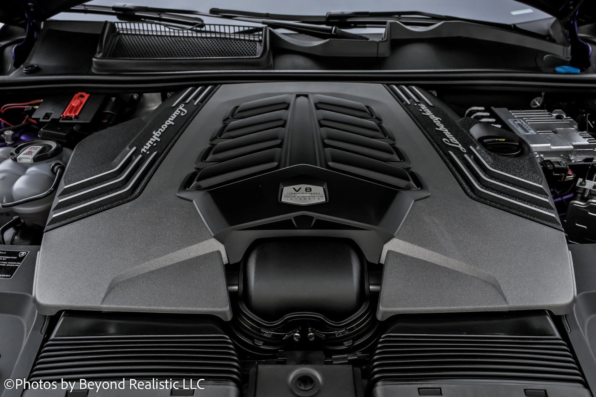 mph017_1992403791_Used_2024_Lamborghini_Urus_S_1766655589_03fe2b2f35