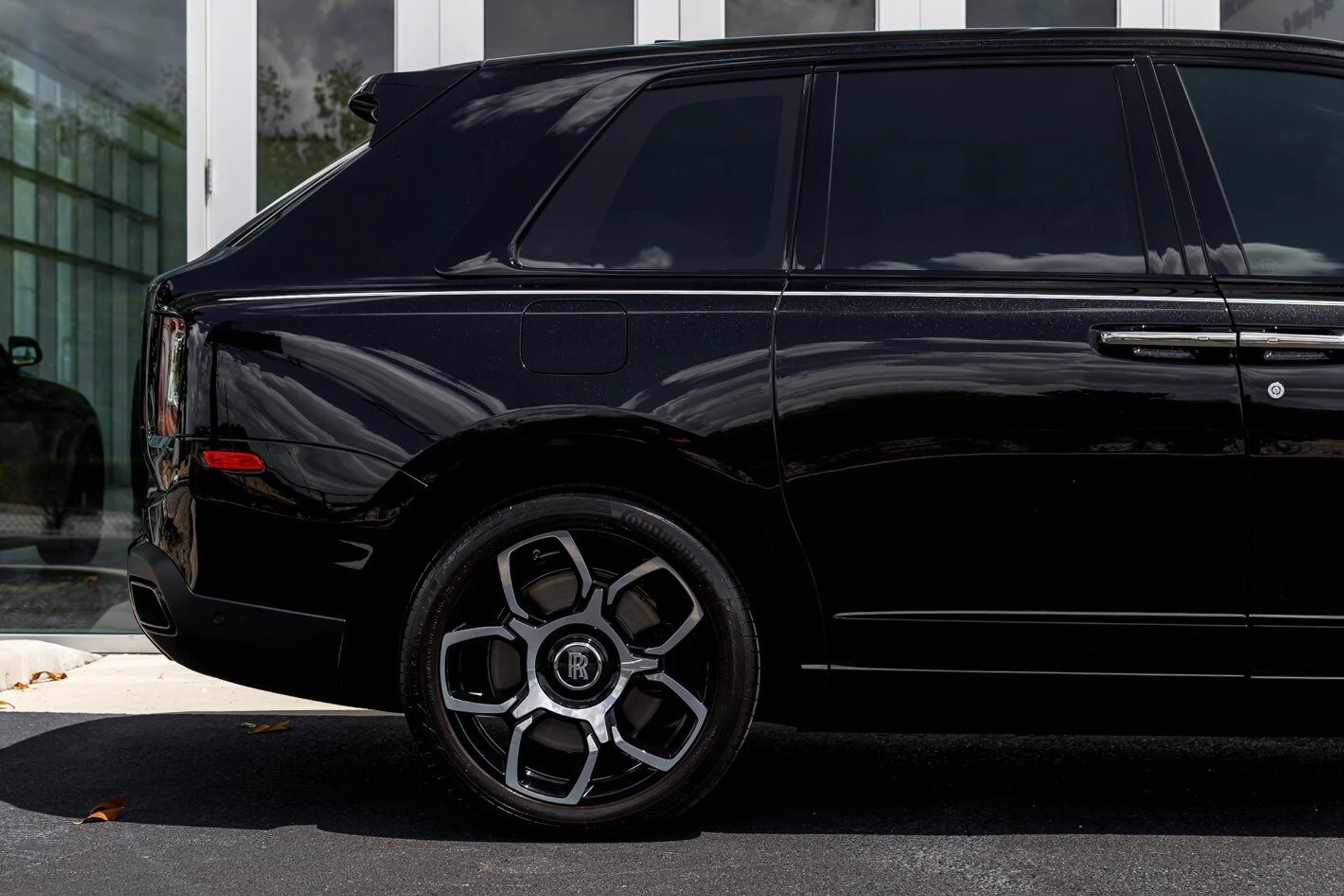 mph017_1993721137_cc43b7f330aea9135e74b1c863460250x_132fdca694