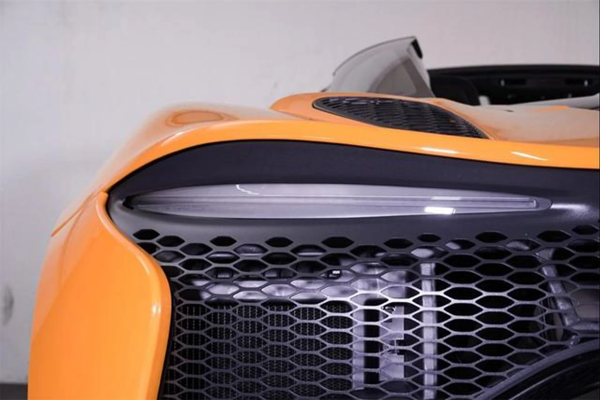 mph017_1eso_Tmb_OCH_Wjp_Wo_N5x_M2_D_Rmi9c_fd138903e7