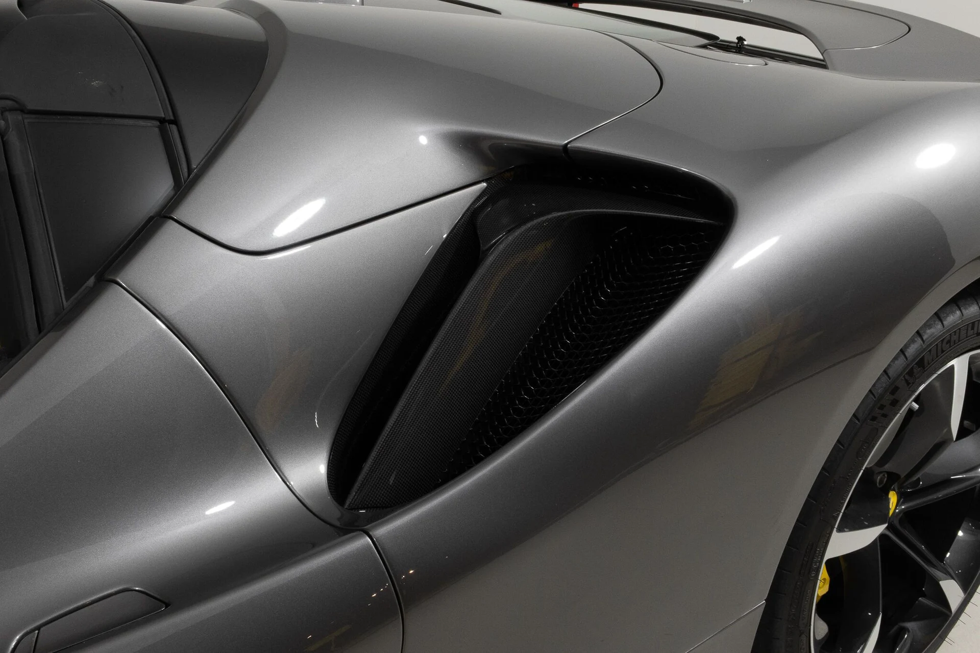 mph017_203347520_e5b229d54e39782f023625134225833c_e7fcc905d1