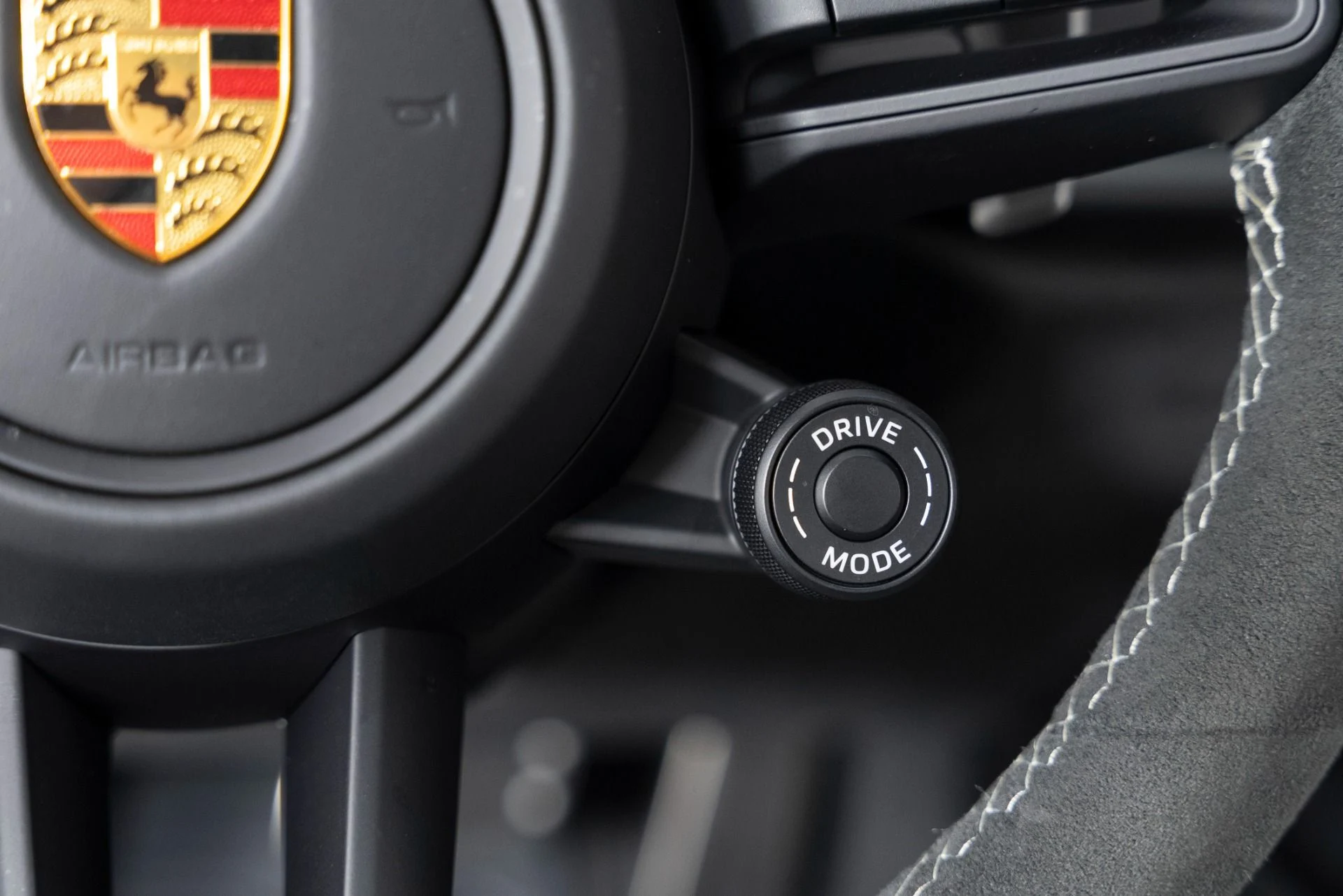 mph017_2039963994_Used_2022_Porsche_911_GT_3_1756855541_3f9600c523