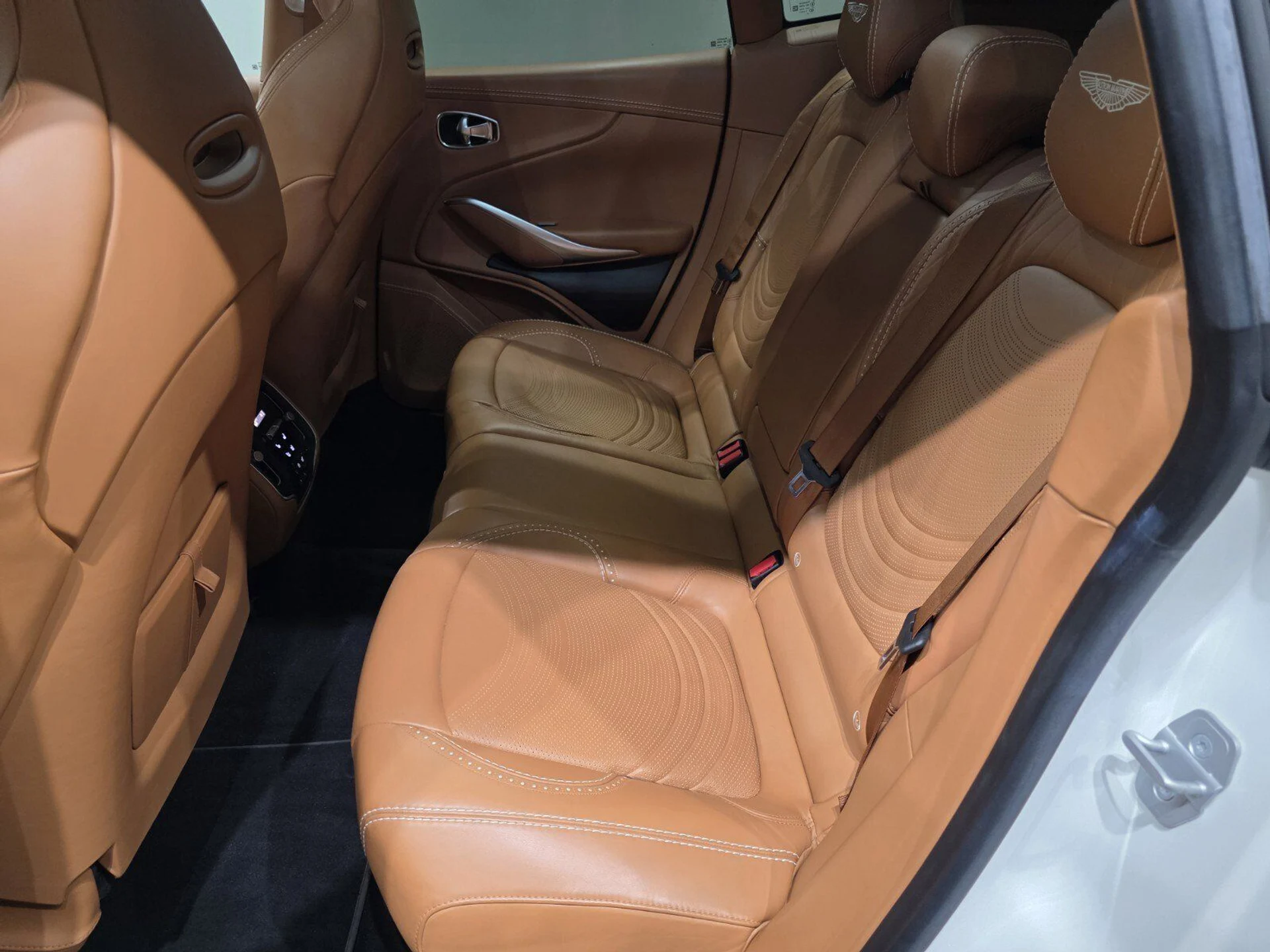 mph017_2040111159_16f6a7d279fcc38e160943483bae655b_dd81c15570