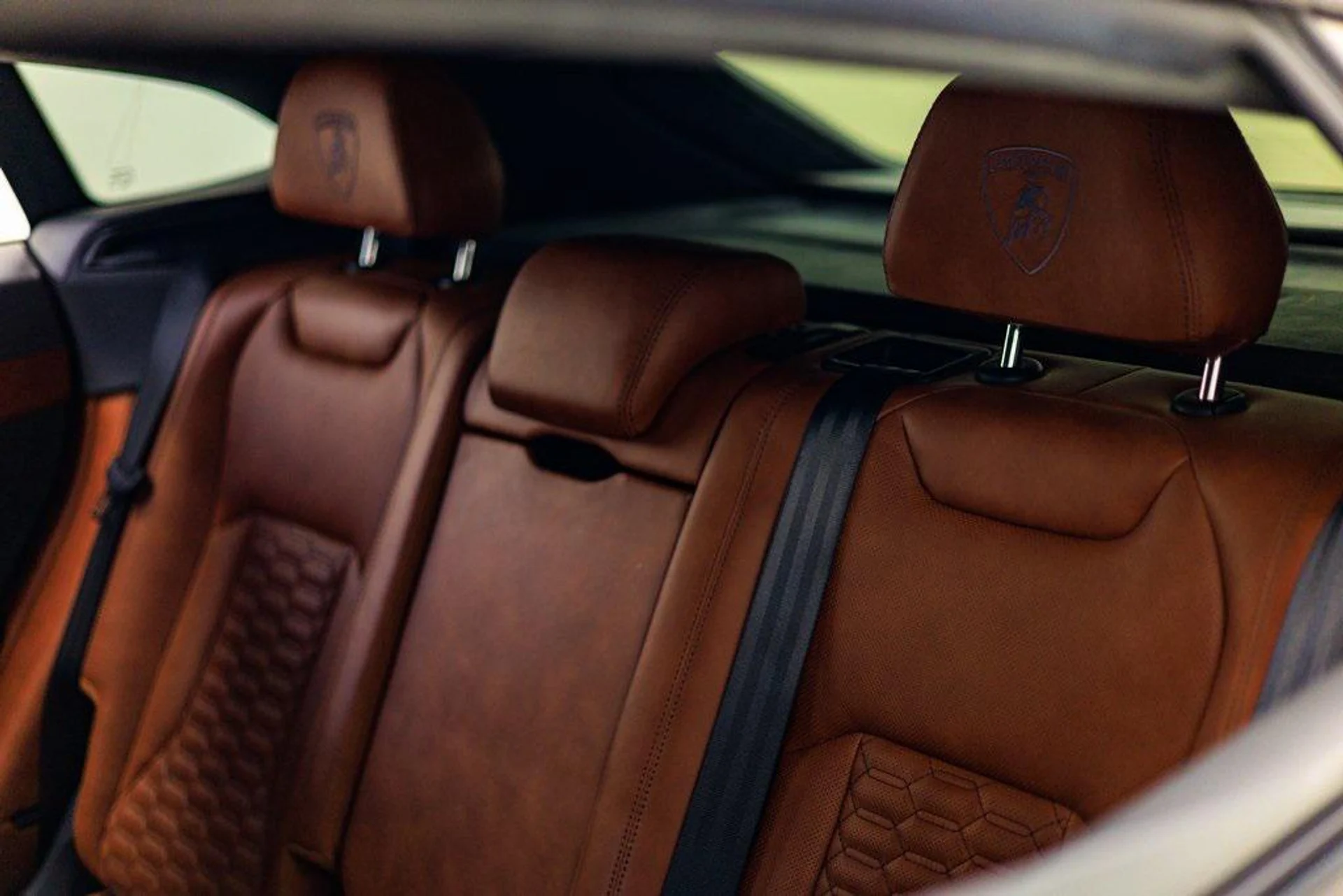 mph017_2041116473_d_A93x_Hcf_Og2_S60etp5sk_Ch_S_Lc_Y_0d4445991d