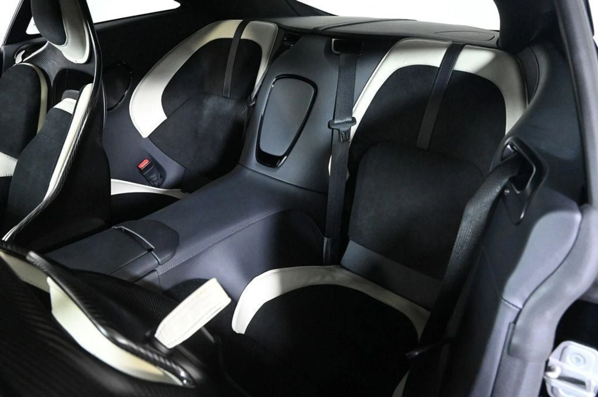 mph017_204247172_b9296947c3bf5316e2d900c193849aa9_1fff46b2f5