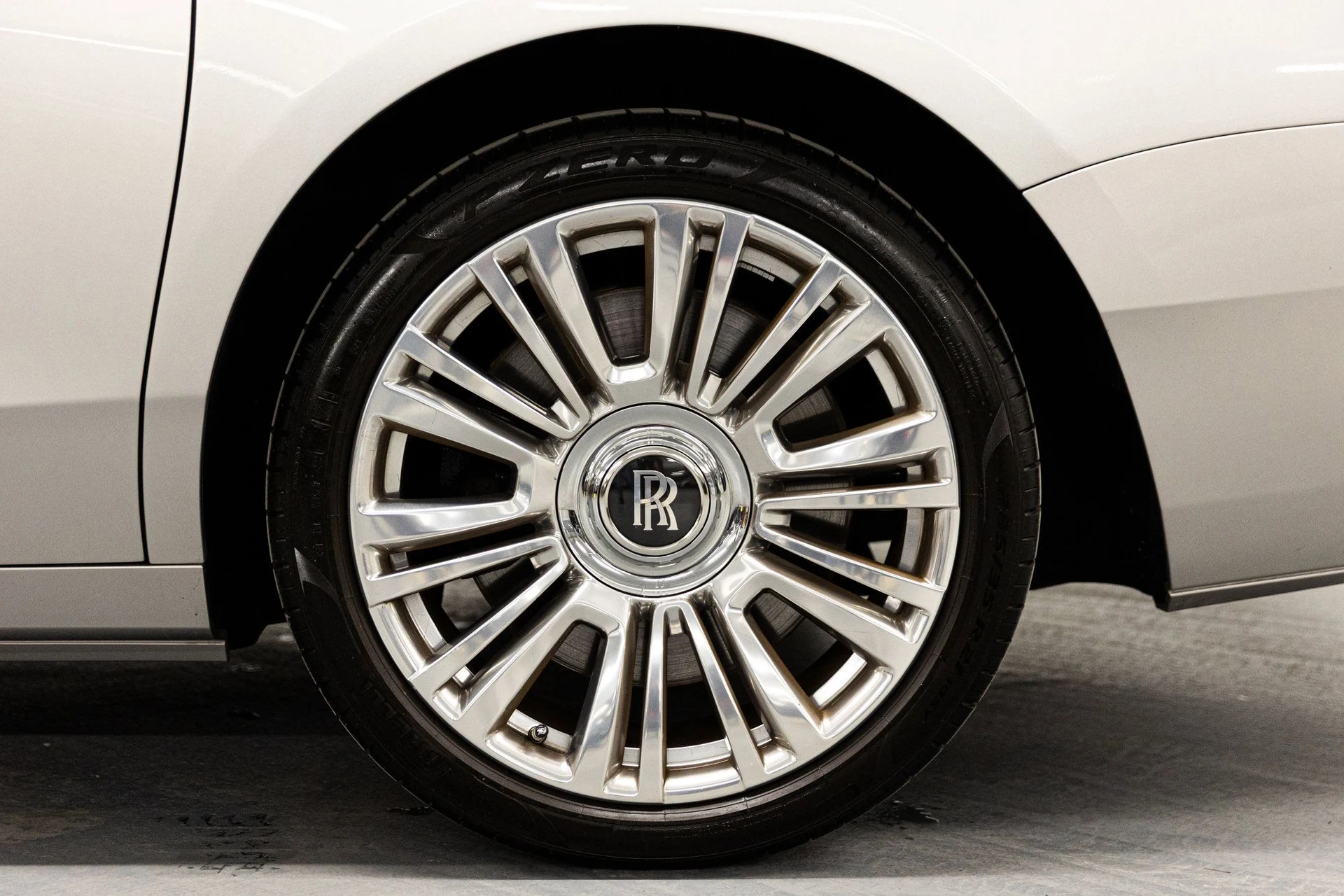 mph017_2042658512_edc8aea39ef308ca744b5824a029ca45x_1590569813