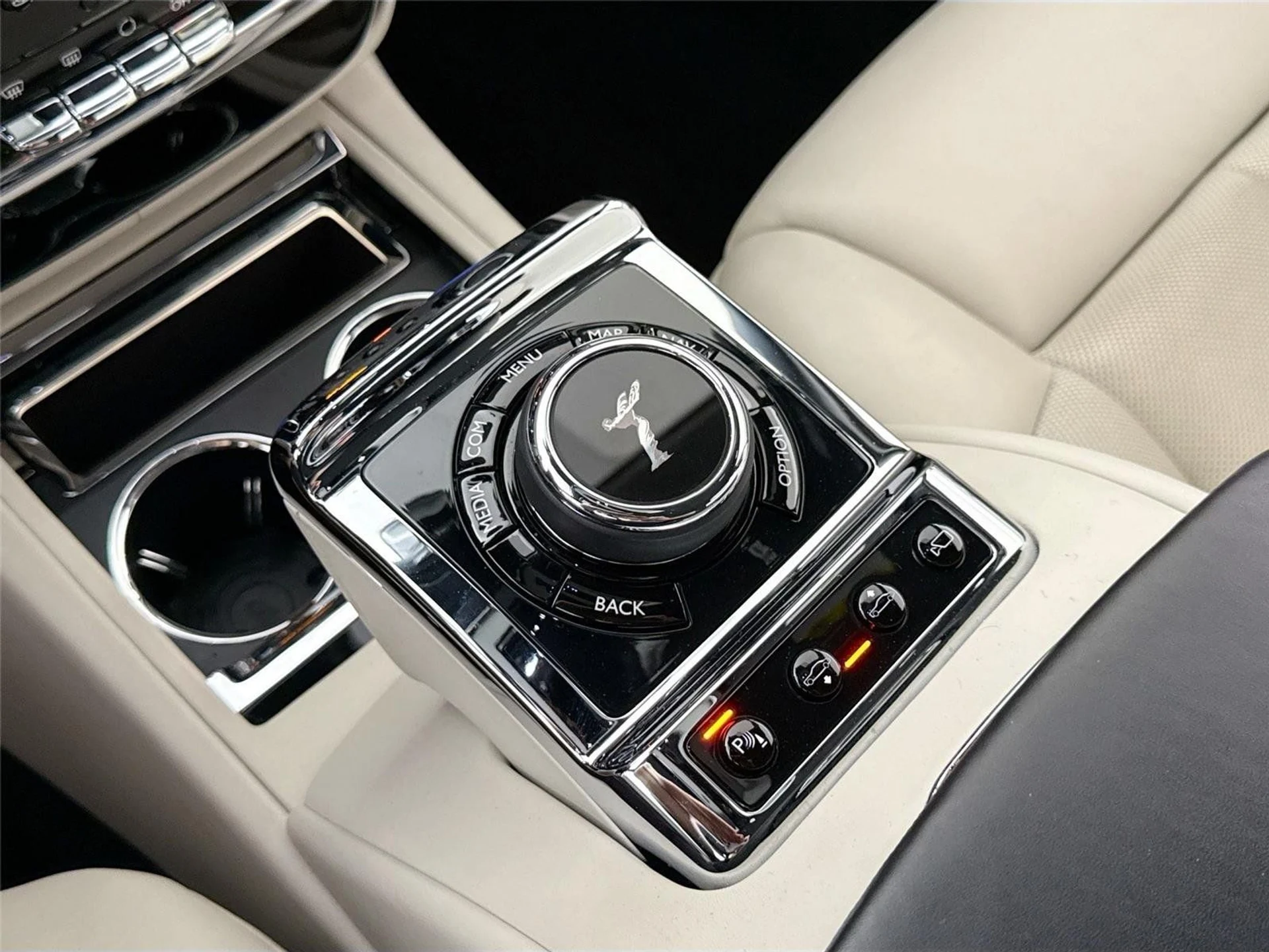 mph017_2058292157_c373328b98e423a6cf99a152c030e977_38aaf1f620