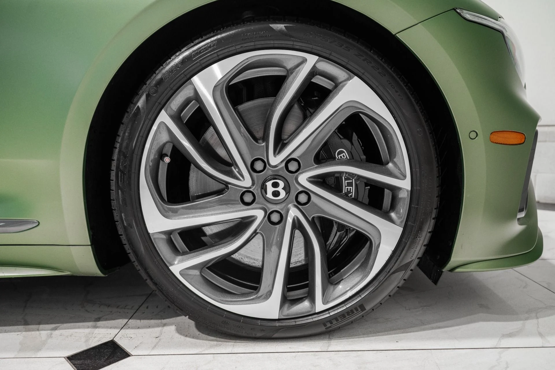 mph017_2061378955_Used_2025_Bentley_Continental_GTC_Speed_1790088406_775b9ab1f1