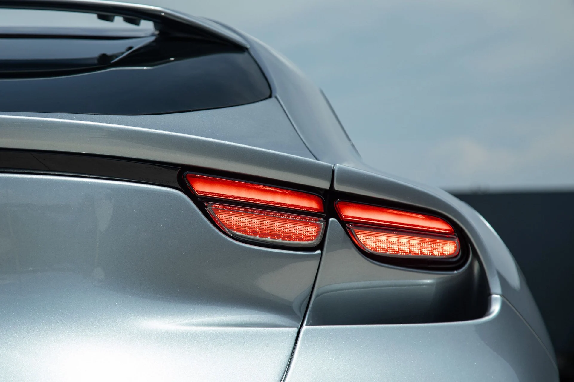 mph017_2062539354_416edc145788cc6440afce4348d6f8b2_37325d2353