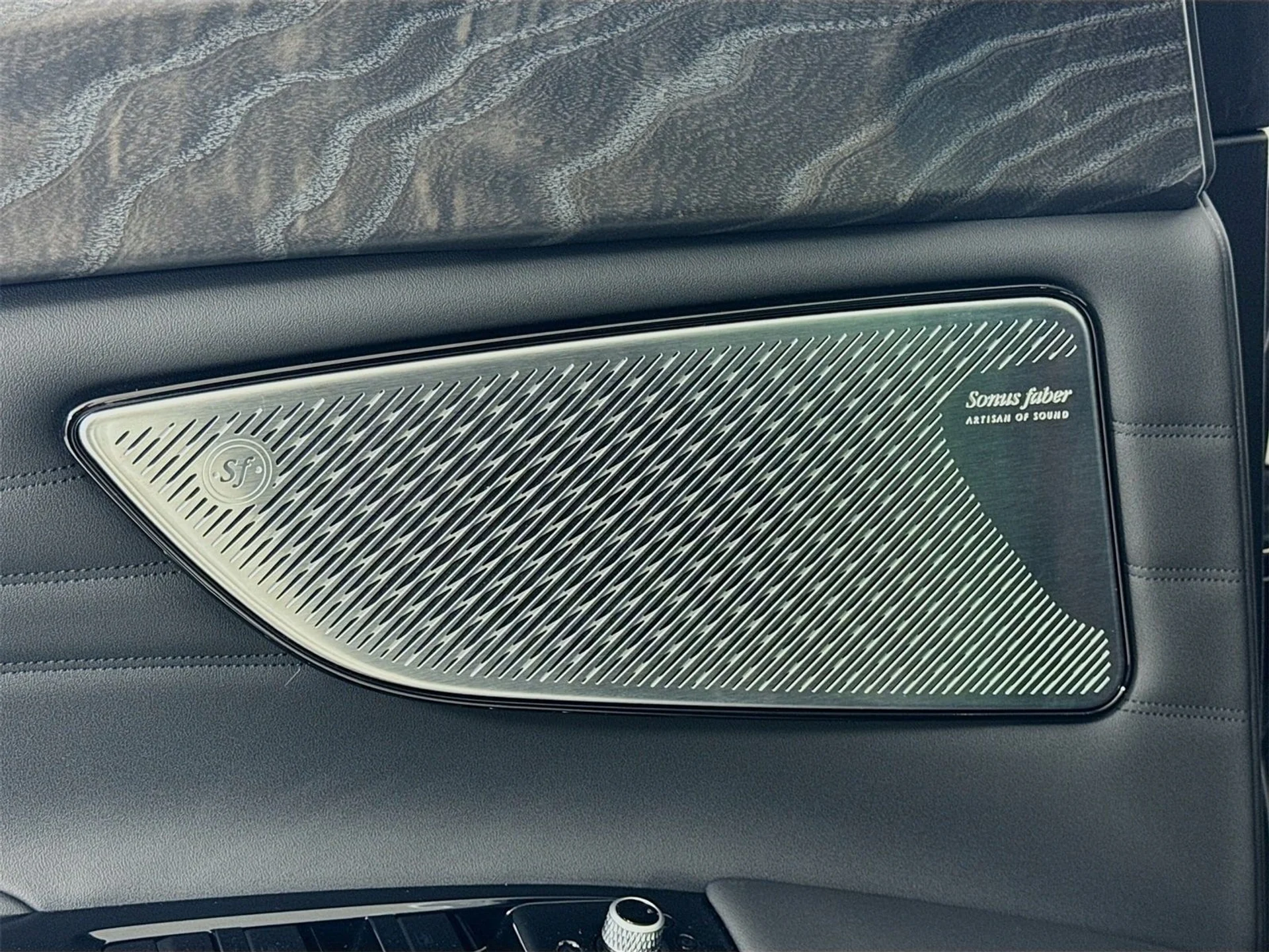 mph017_2065226184_e662cc9df4b3a5ceebd5c2c9ac8701a8x_1f1d007780