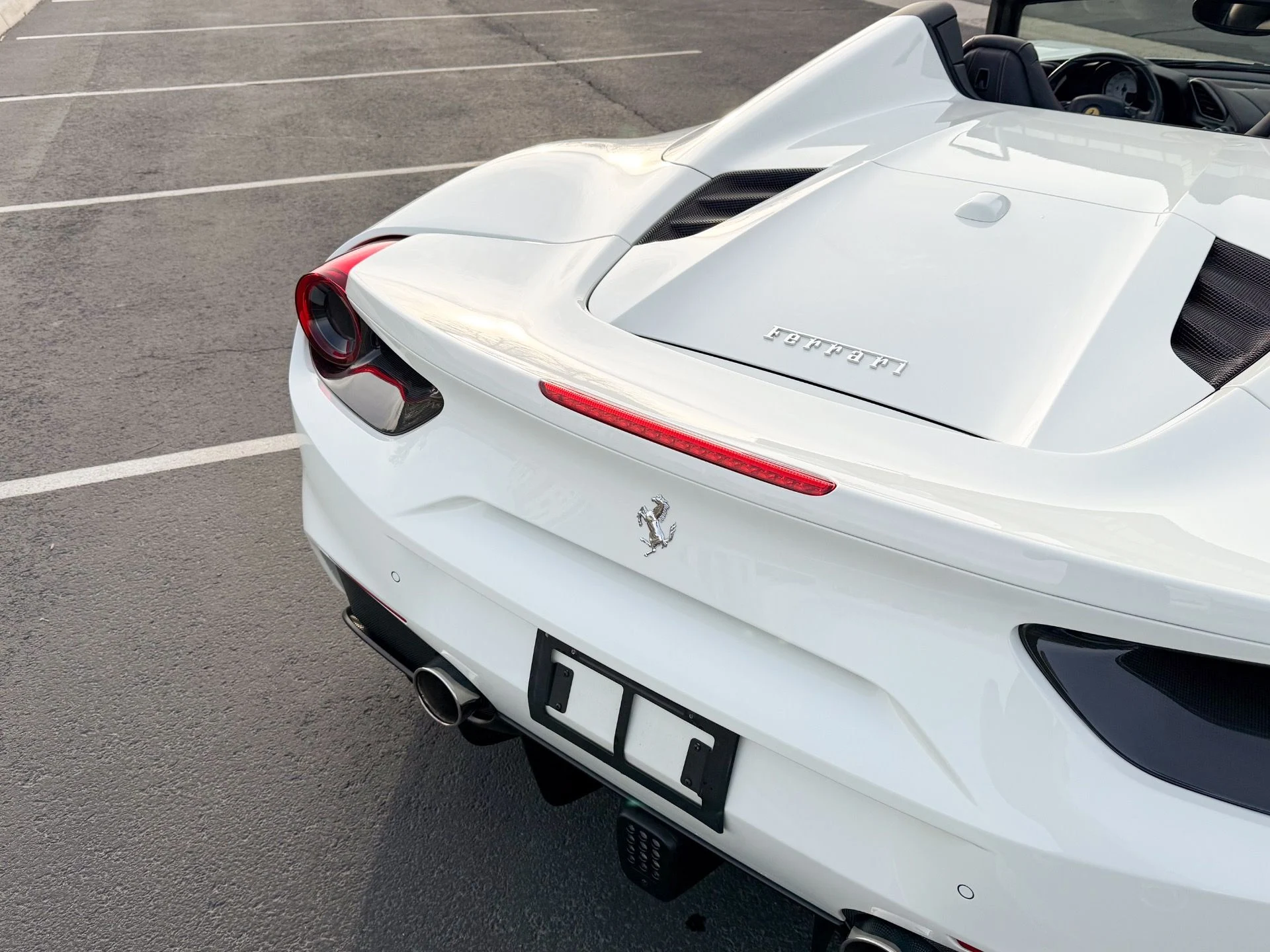 mph017_2078436533_Used_2019_Ferrari_488_Spider_1772223443_2cb2563a5e