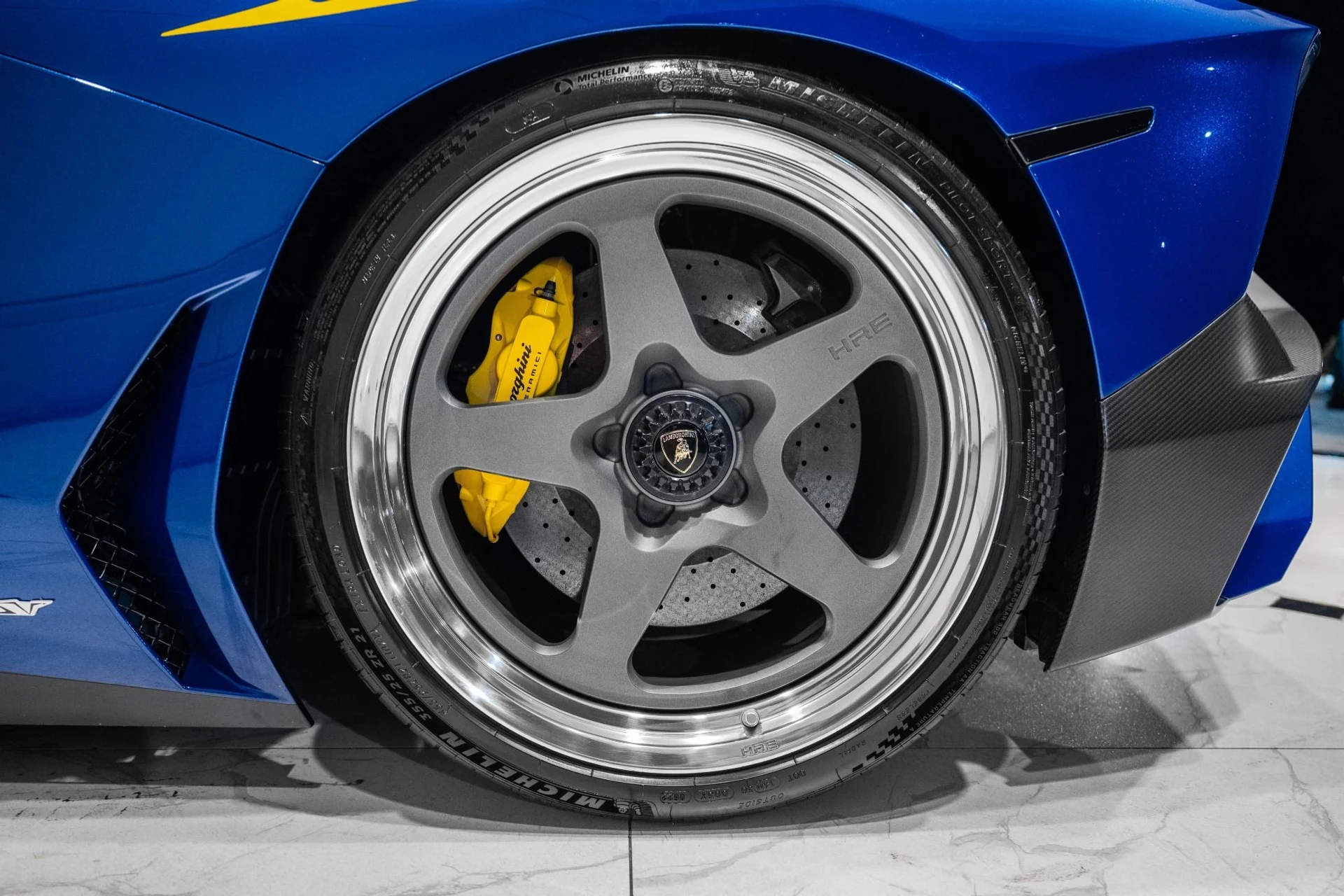 mph017_2078581989_Used_2016_Lamborghini_Aventador_LP_750_4_SV_Coupe_1783114458_adcb879d5a