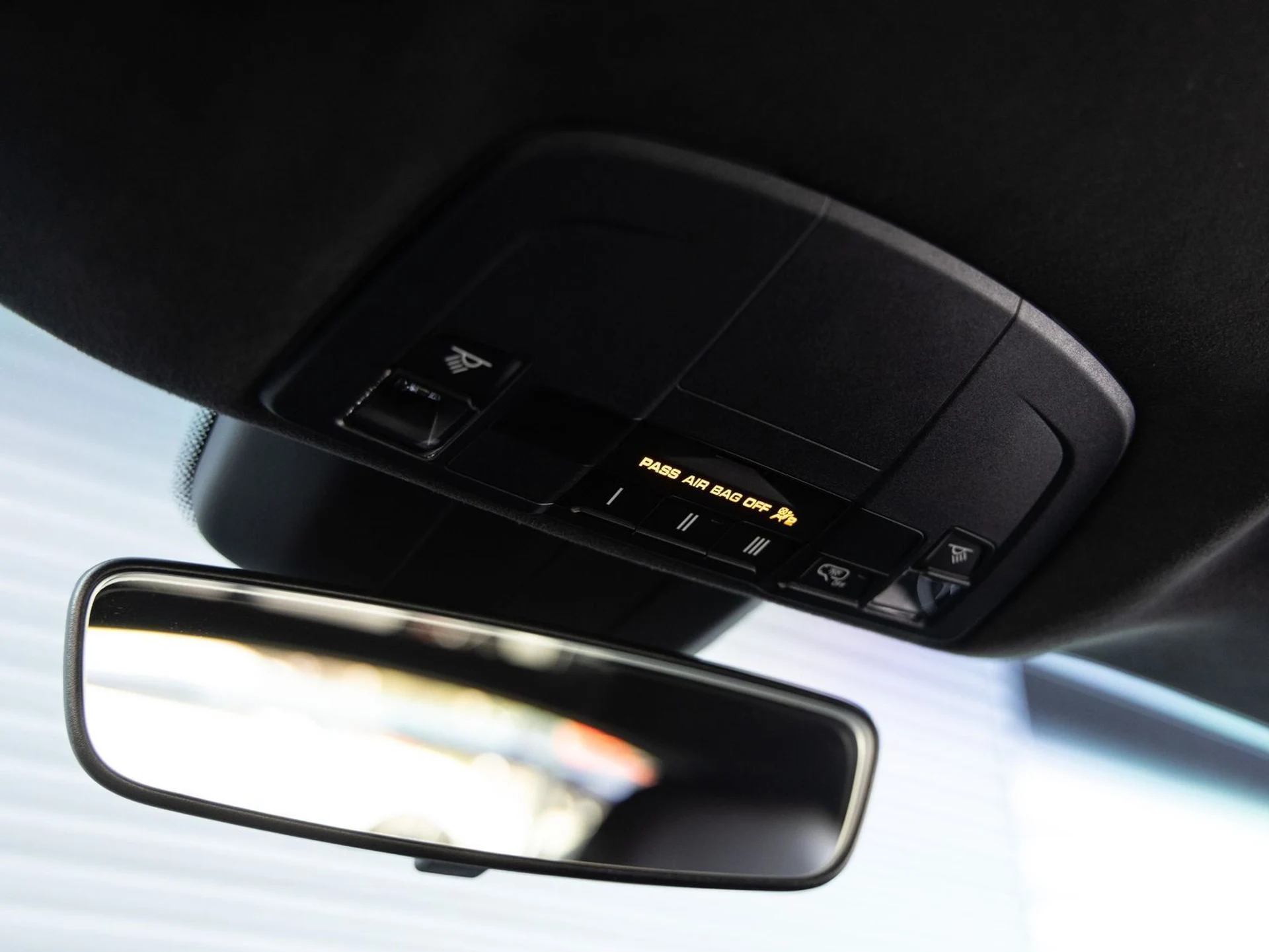 mph017_2081512503_18_46f9b31320